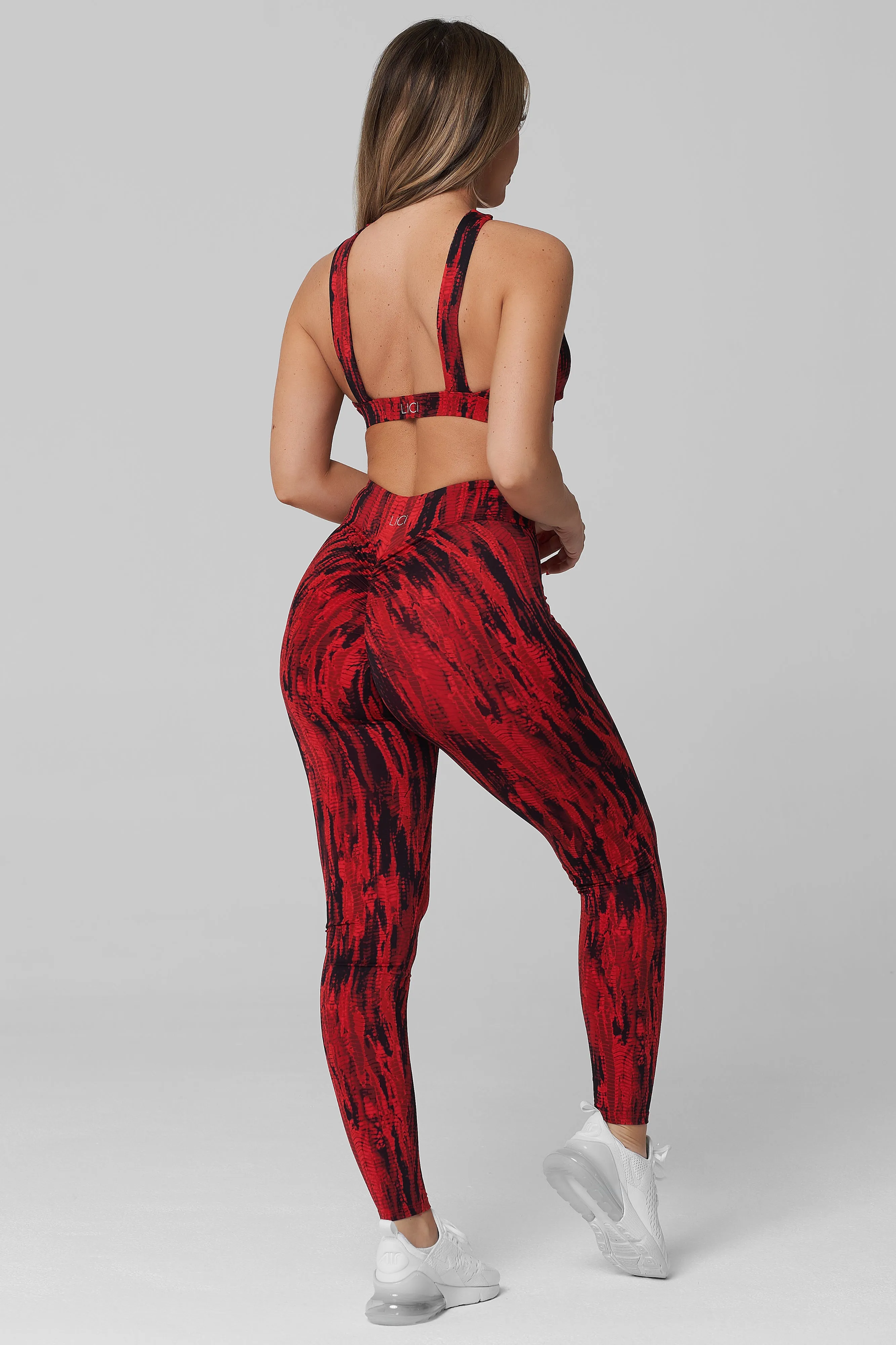 Ignite V-Cut Scrunch Legging Future Edge New Day
