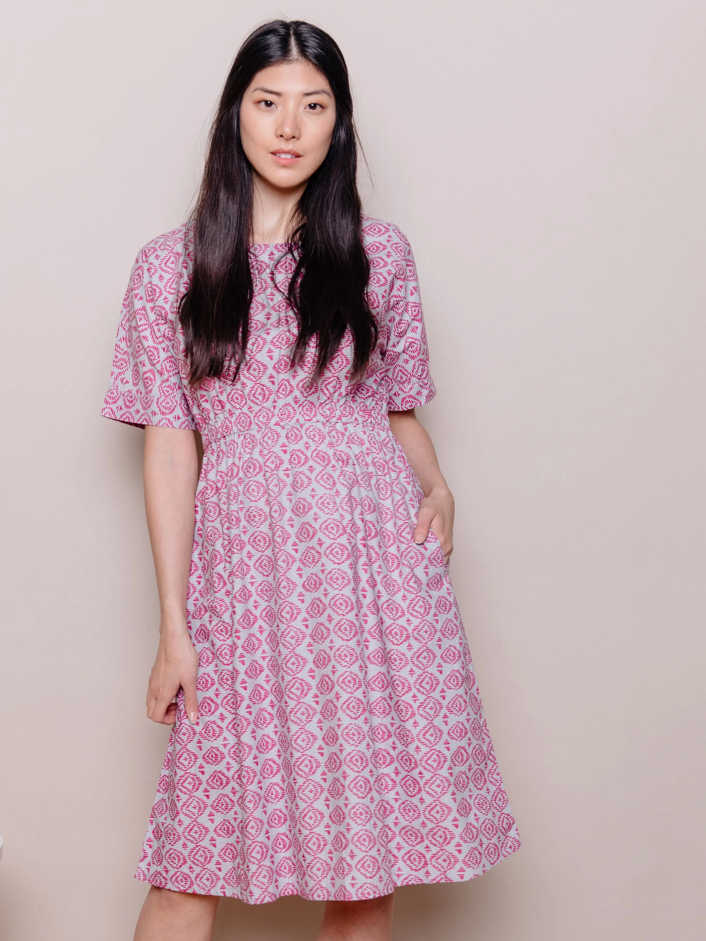 Roo Elastic Waist Dress - Pink Diamond MultiPocket Design Next Core