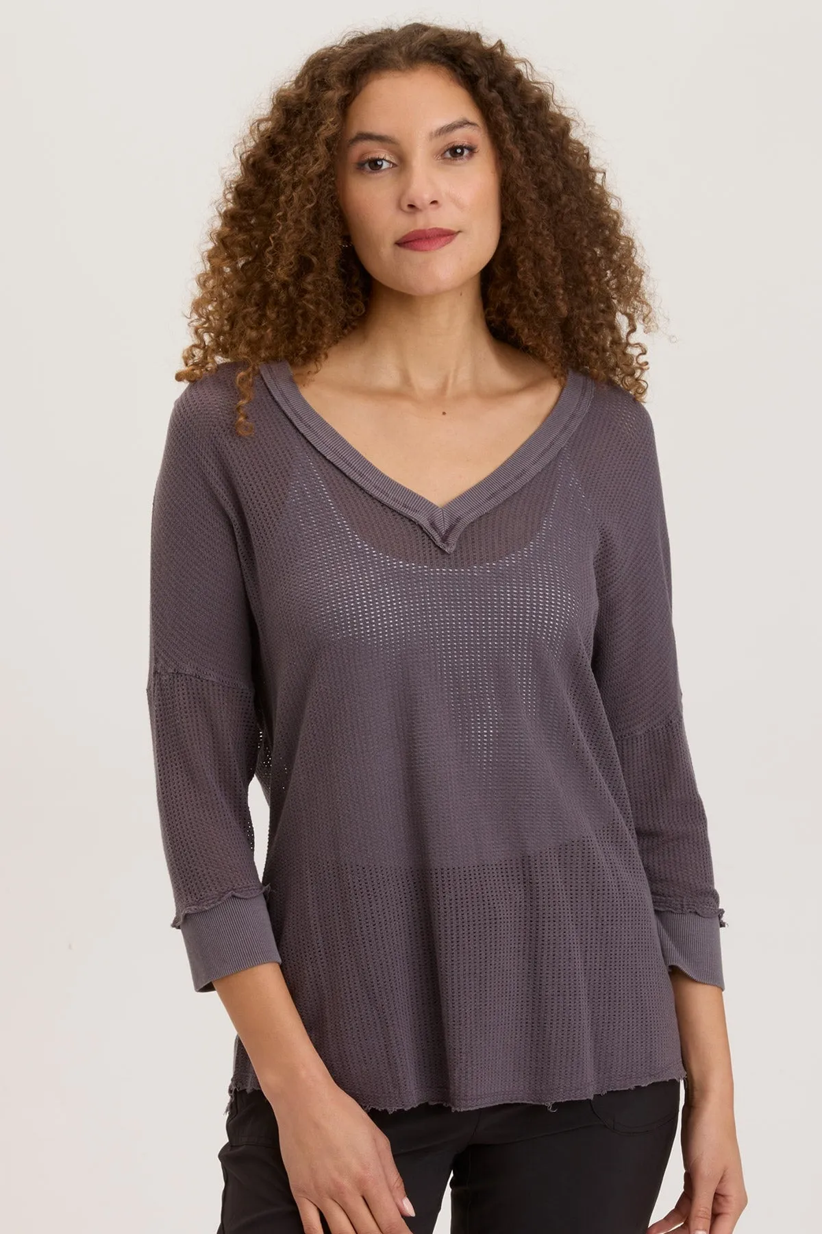 Mesh Fira Pullover OdorResistant Material