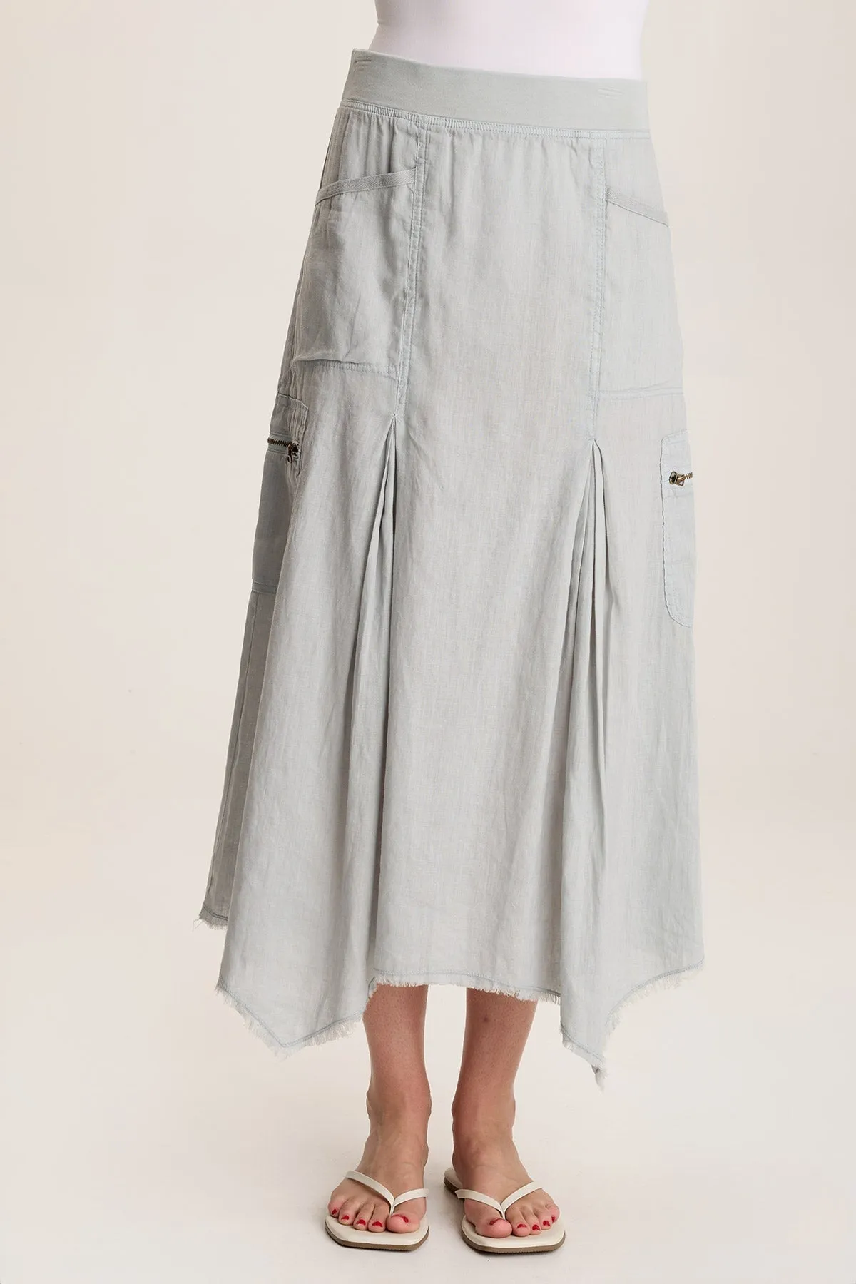 PillingResistant Doak Skirt with Sharkbite Hem and Cargo Pockets
