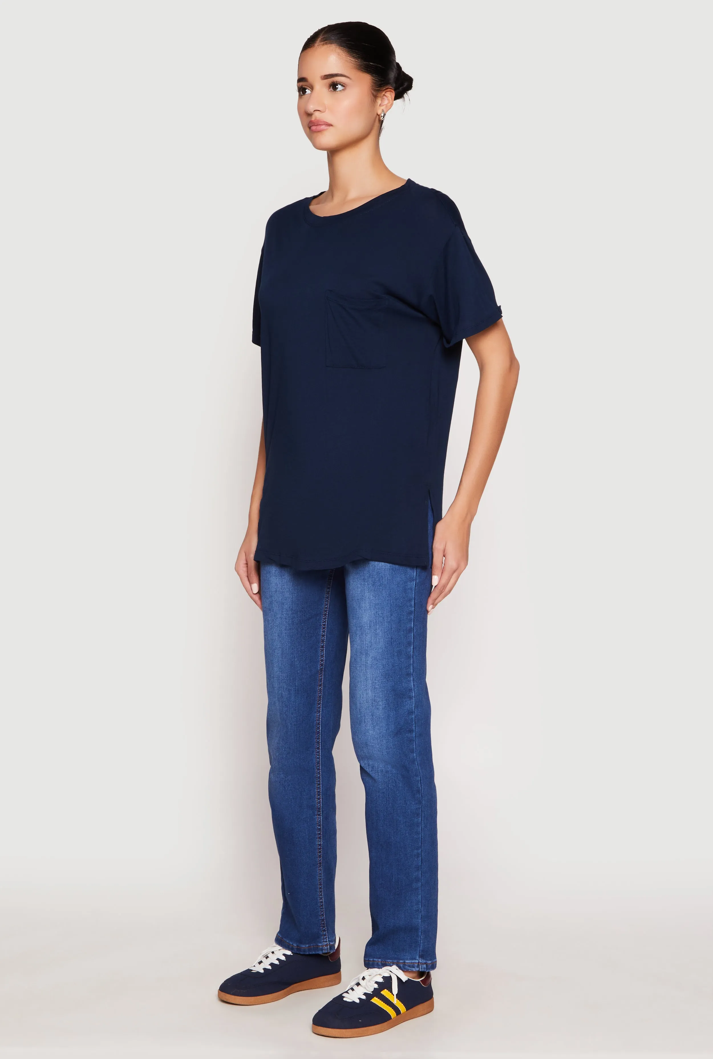 Side Slit Pocket T Shirt OversizedSilhouette