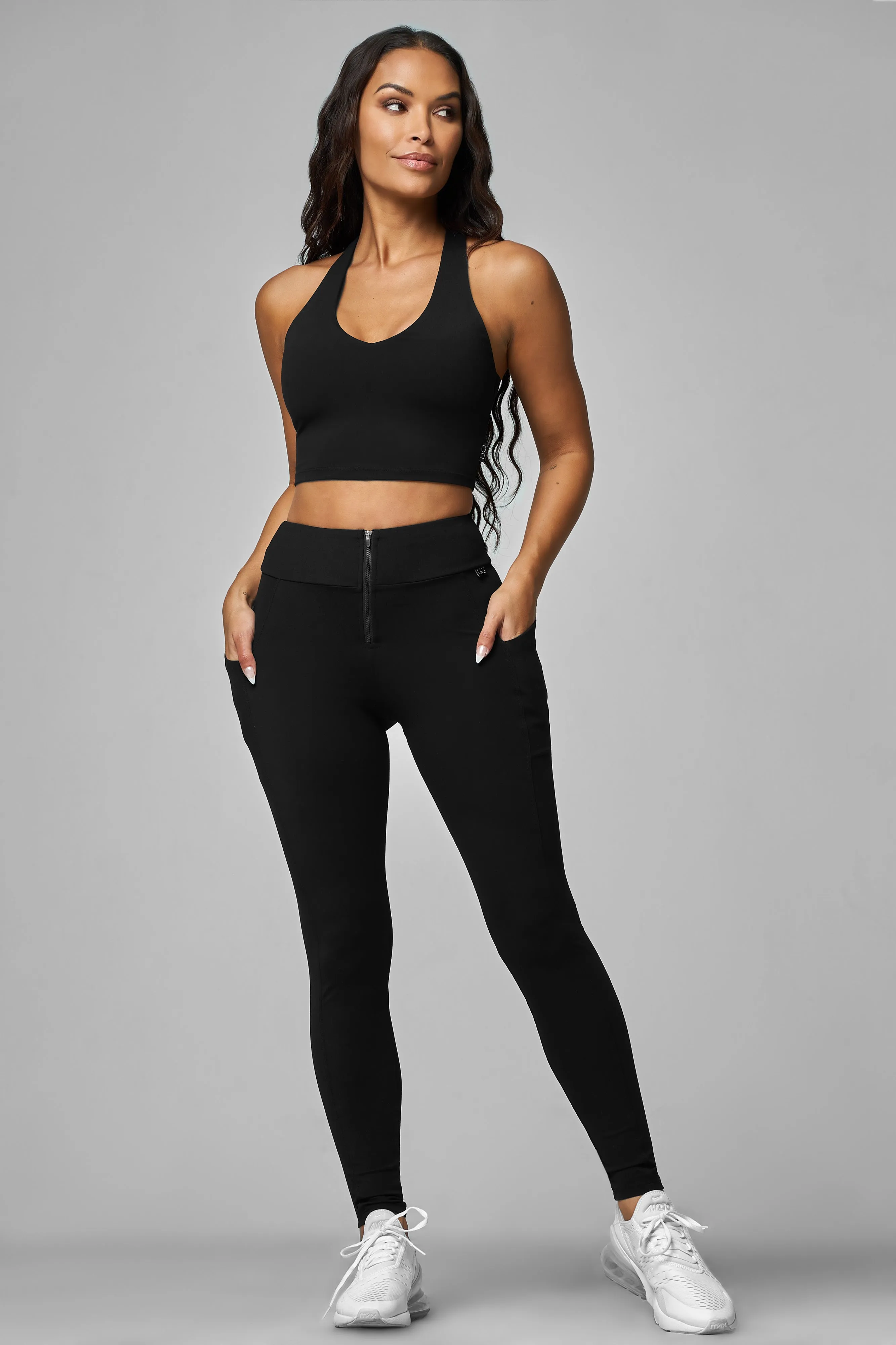 Black Built-In V-Tank Crop Top Design Edge CompressionKnit