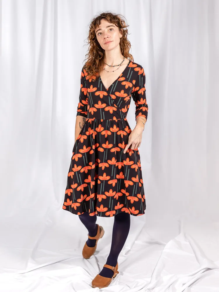 Festival Air Callie 3/4 Sleeve Wrap Dress - Mod Daisy Poppy
