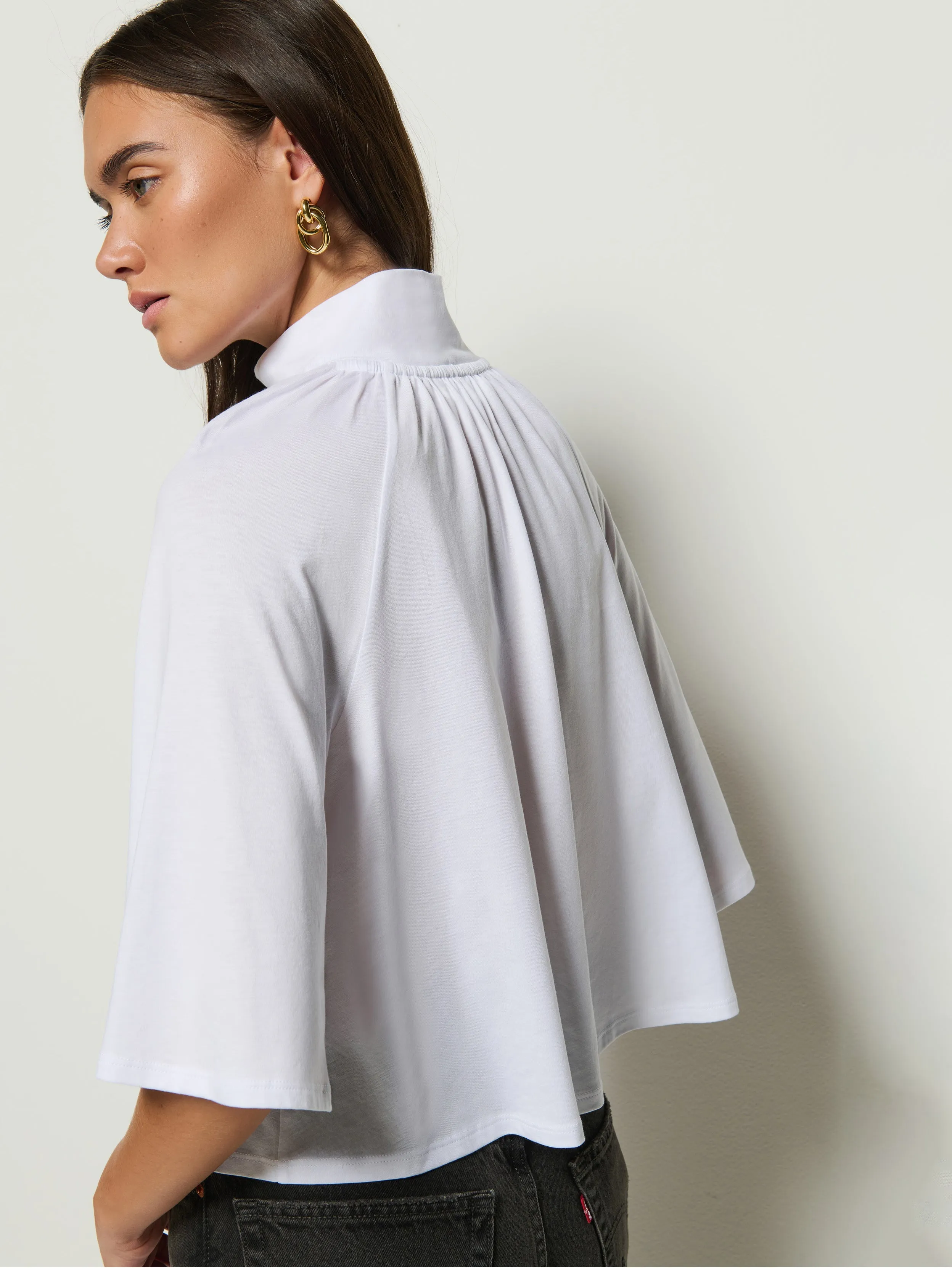 DurableBlend Breathable mesh Bell Half Sleeve Tee
