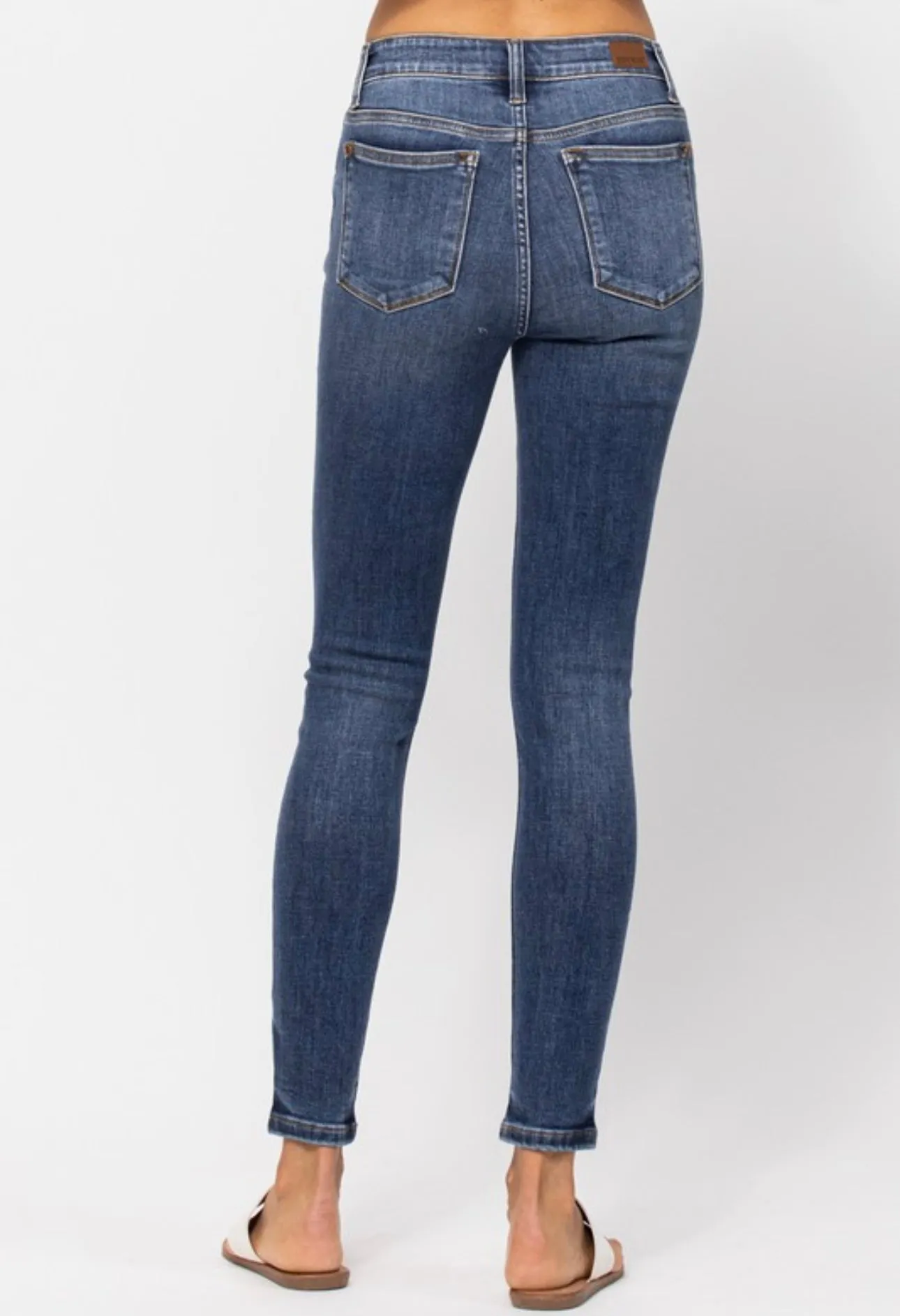 Judy Blue Mid Rise Hand Sand Skinny Jean Stretchable Fabric LightweightKnit