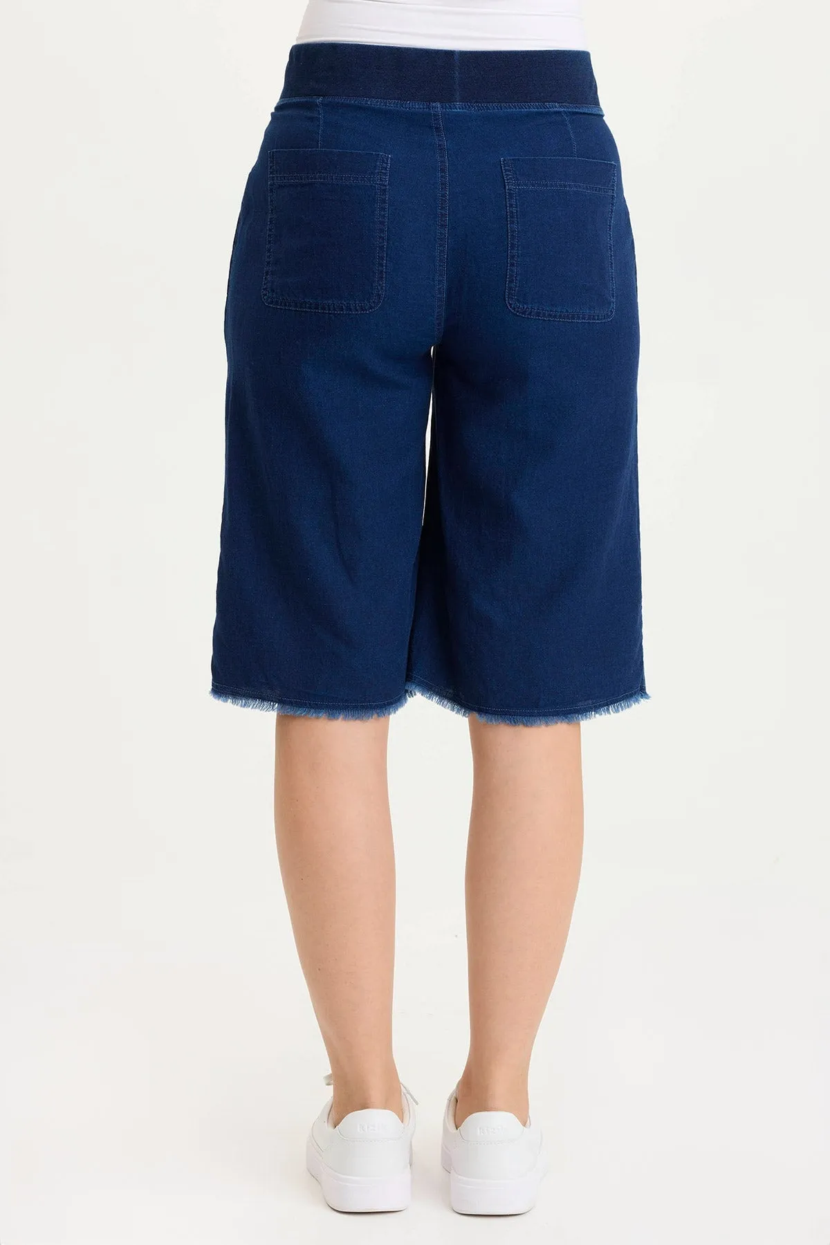 Colorfast Technology QuickRelease Fasteners Themia Indigo Twill Pull-On Bermuda Short