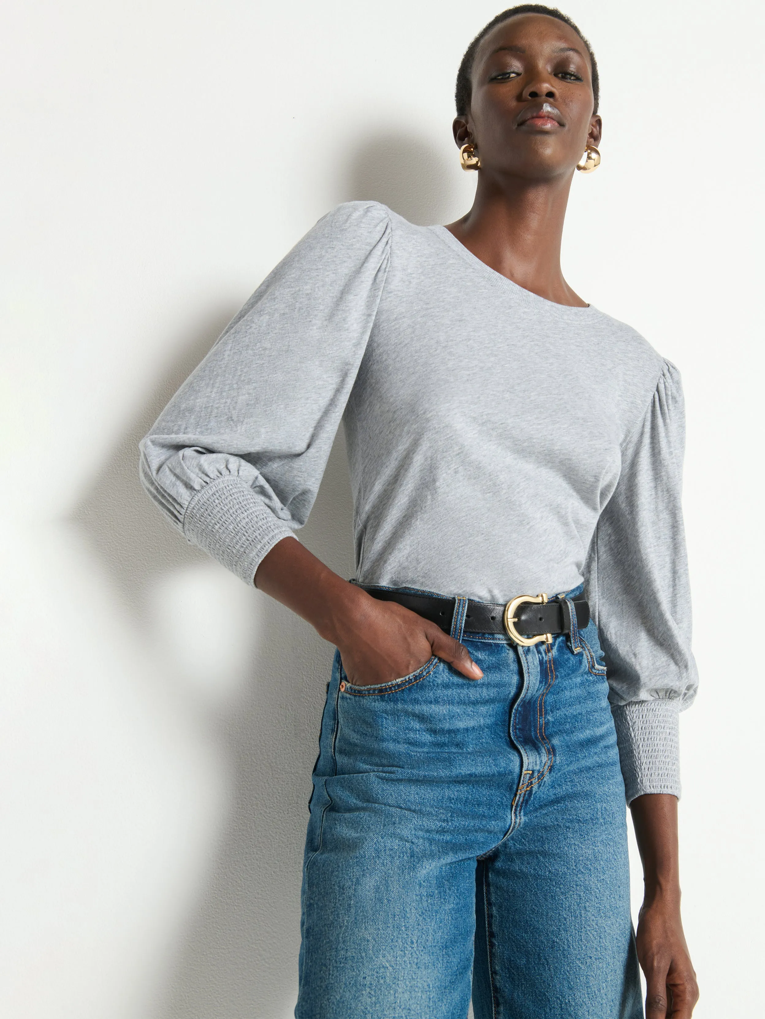 LightweightTextile Travel Core Loren Tee