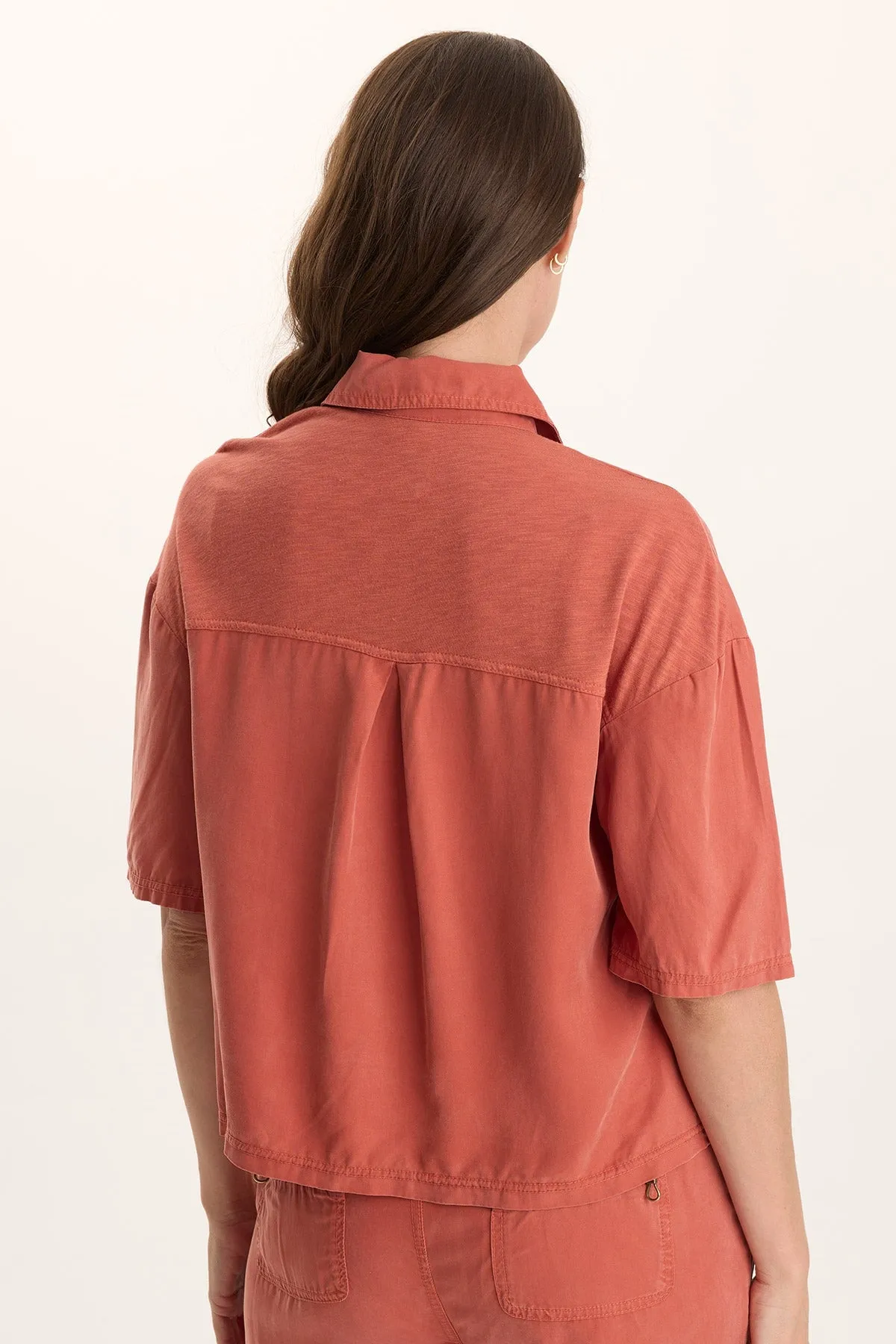 Speed Soul Tage Soft Twill Snap-Up Top