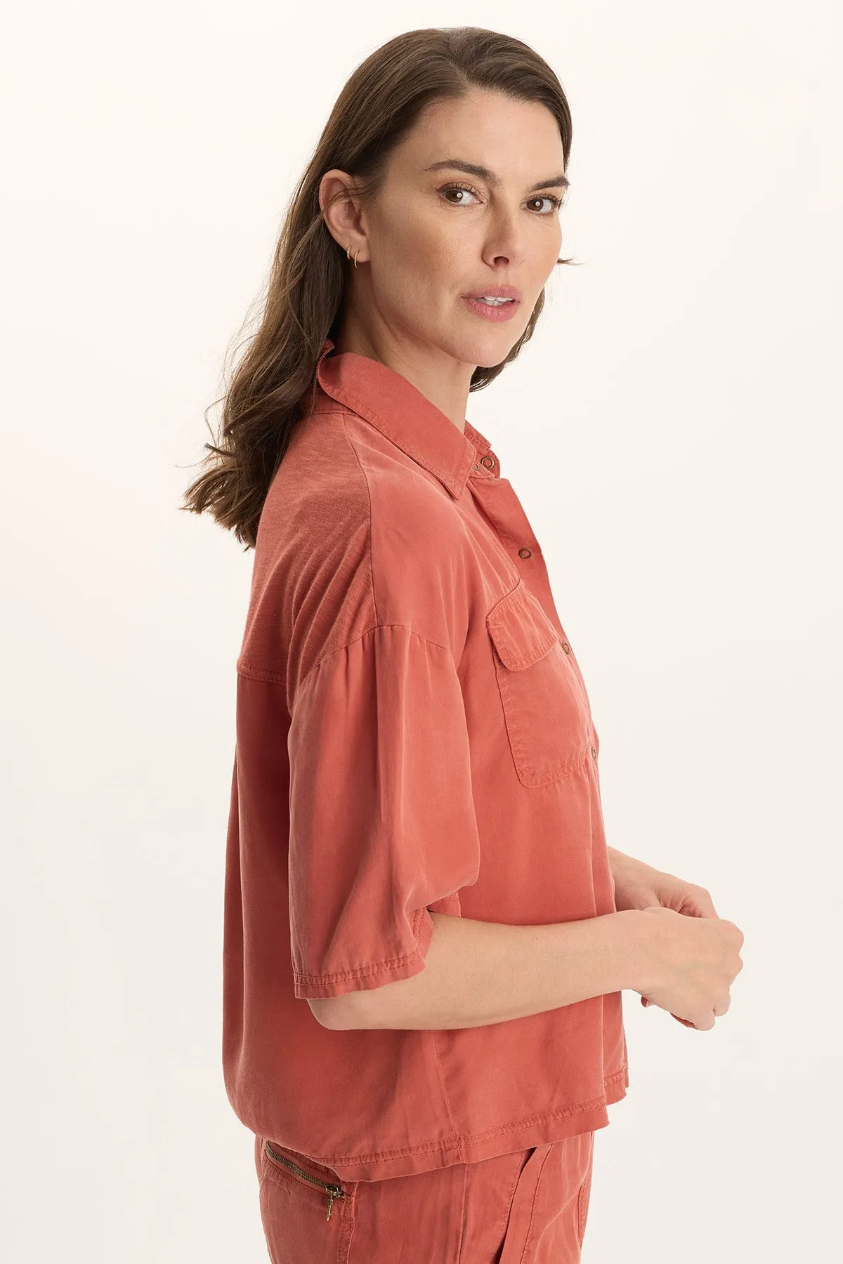 NonRestrictive Movement Tage Soft Twill Snap-Up Top