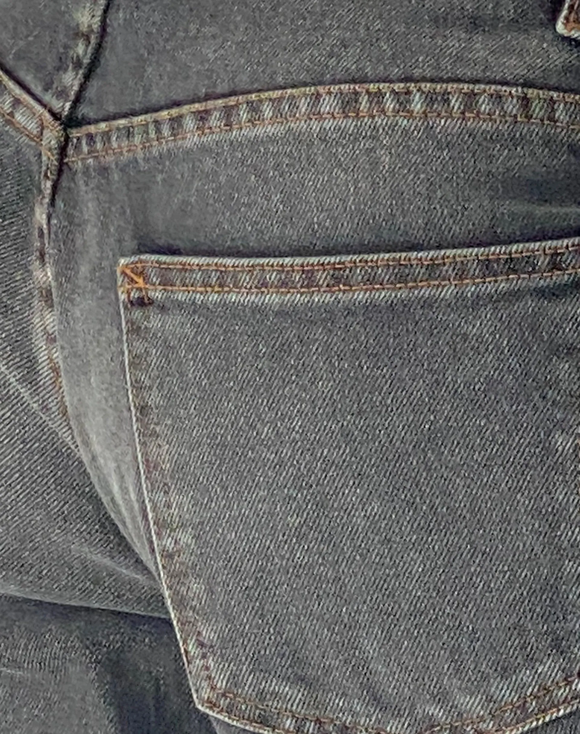 Silk Glow Roomy Extra Wide Low Rise Jeans in Grey Used Bleach