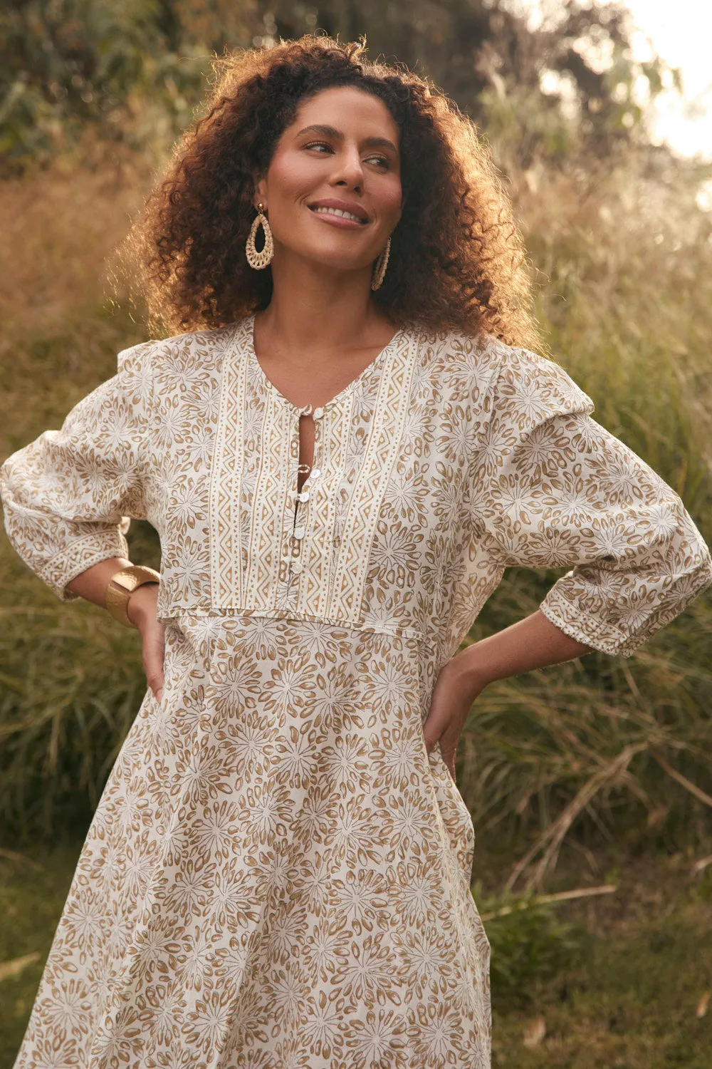 Poetic Move Bonnie Umbrella Dress in Savanna