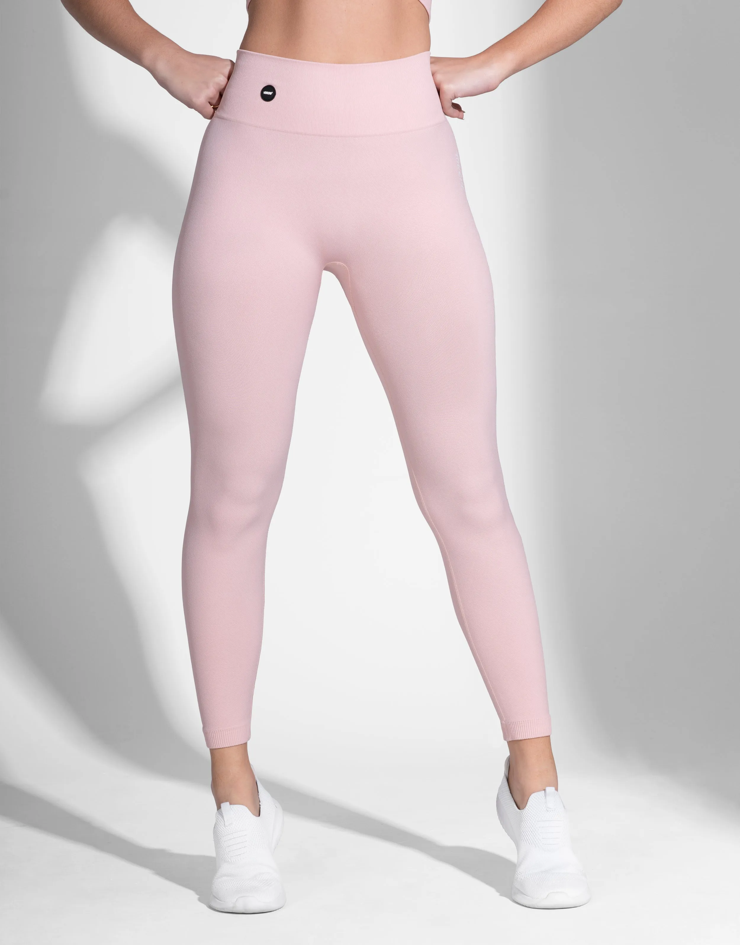 DROP PINK SEAMLESS Double Layer Minimalist Style Morning Jog Pro Athlete