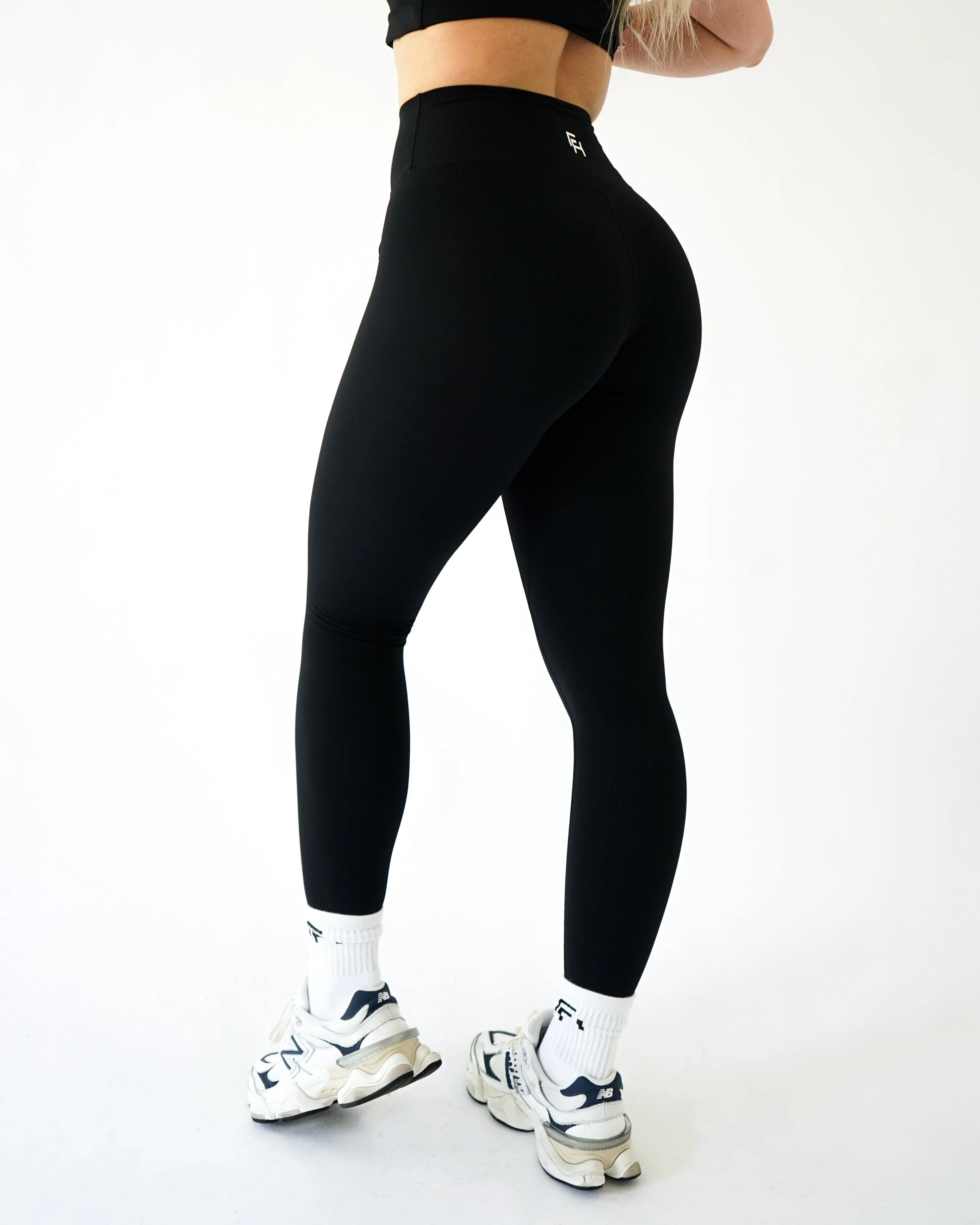 Adapt Leggings - Black Classic Cut yoga session