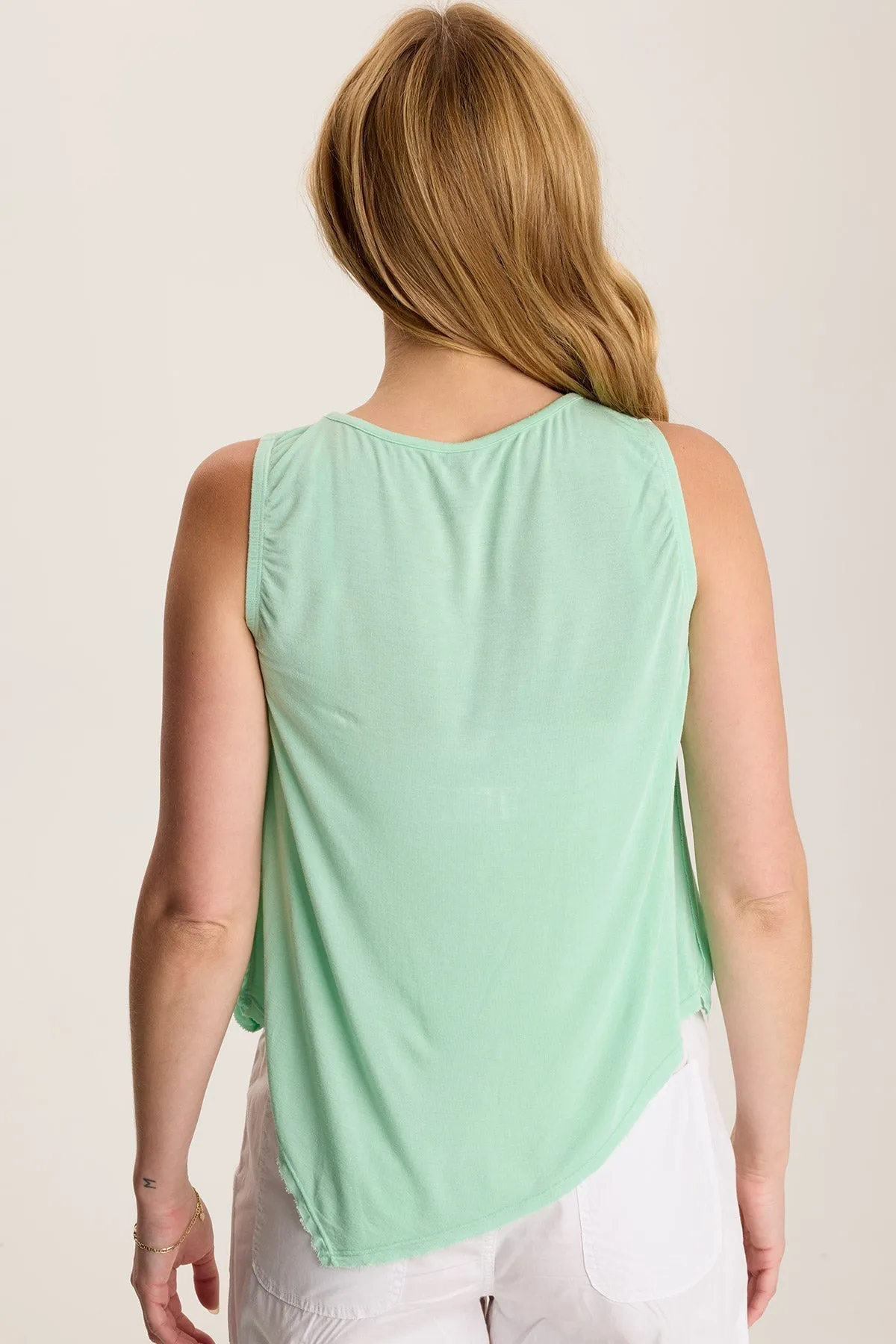 TaglessCollar Team Edge Leka High-Boatneck Tank