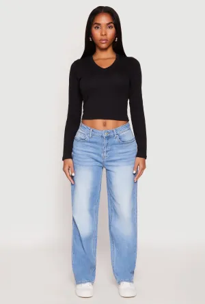 Effortless Fit SeamlessConstruction V Neck Long Sleeve Crop Top