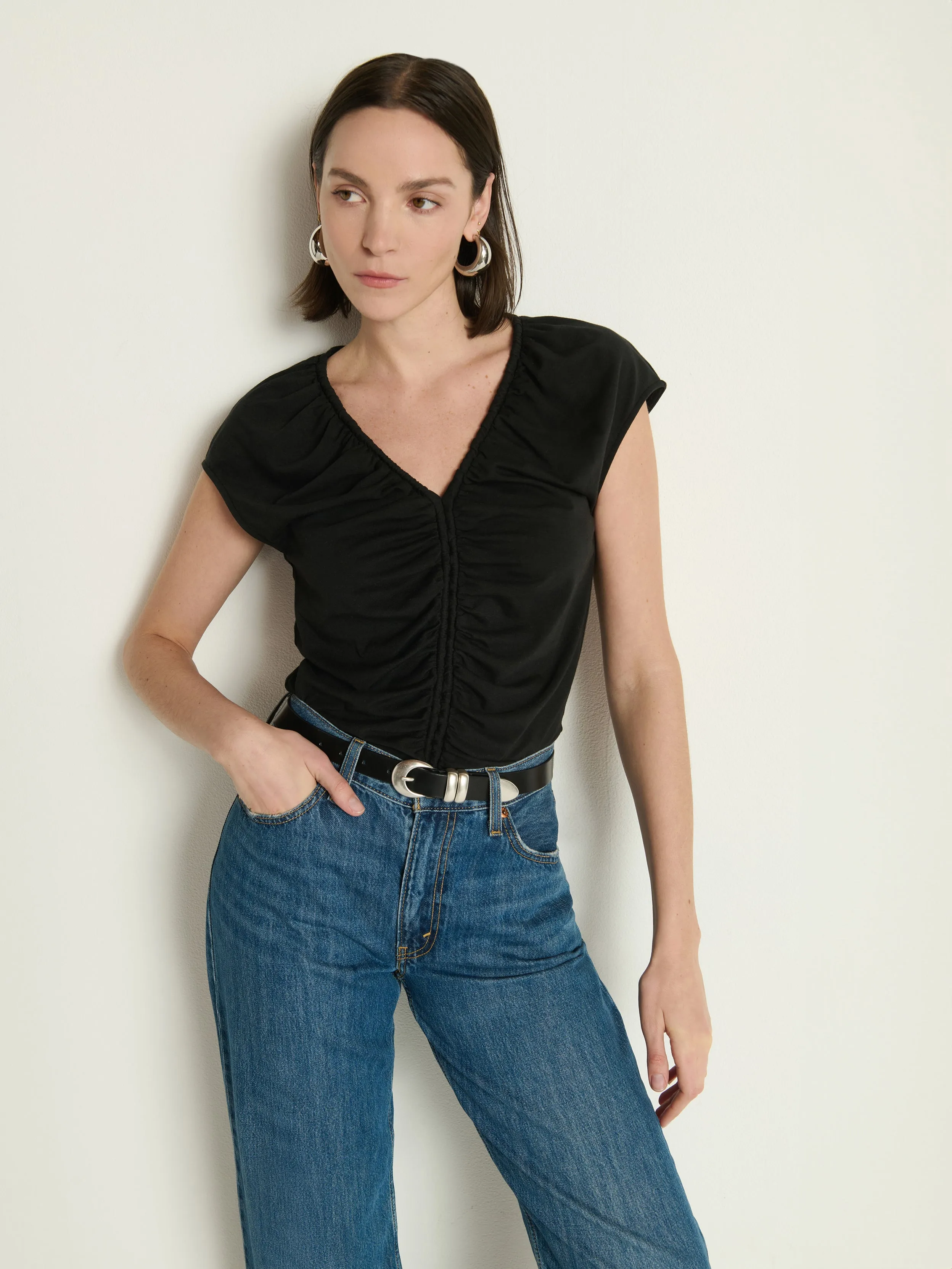 Busy Glow Dona V-Neck Top