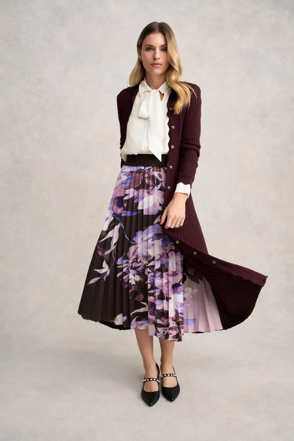 Tapered Cut Minimalist Layering Pleated Midi Skirt - Floral Print