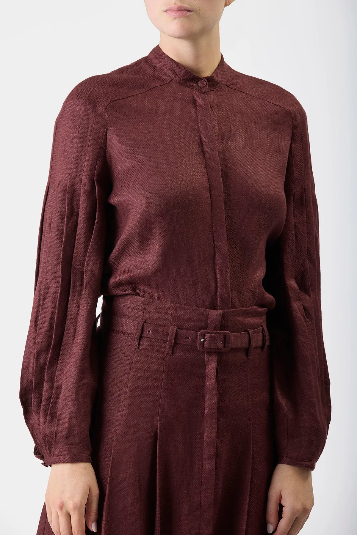 Dugald Pleated Midi Skirt in Deep Bordeaux Linen FlexibleJointConstruction