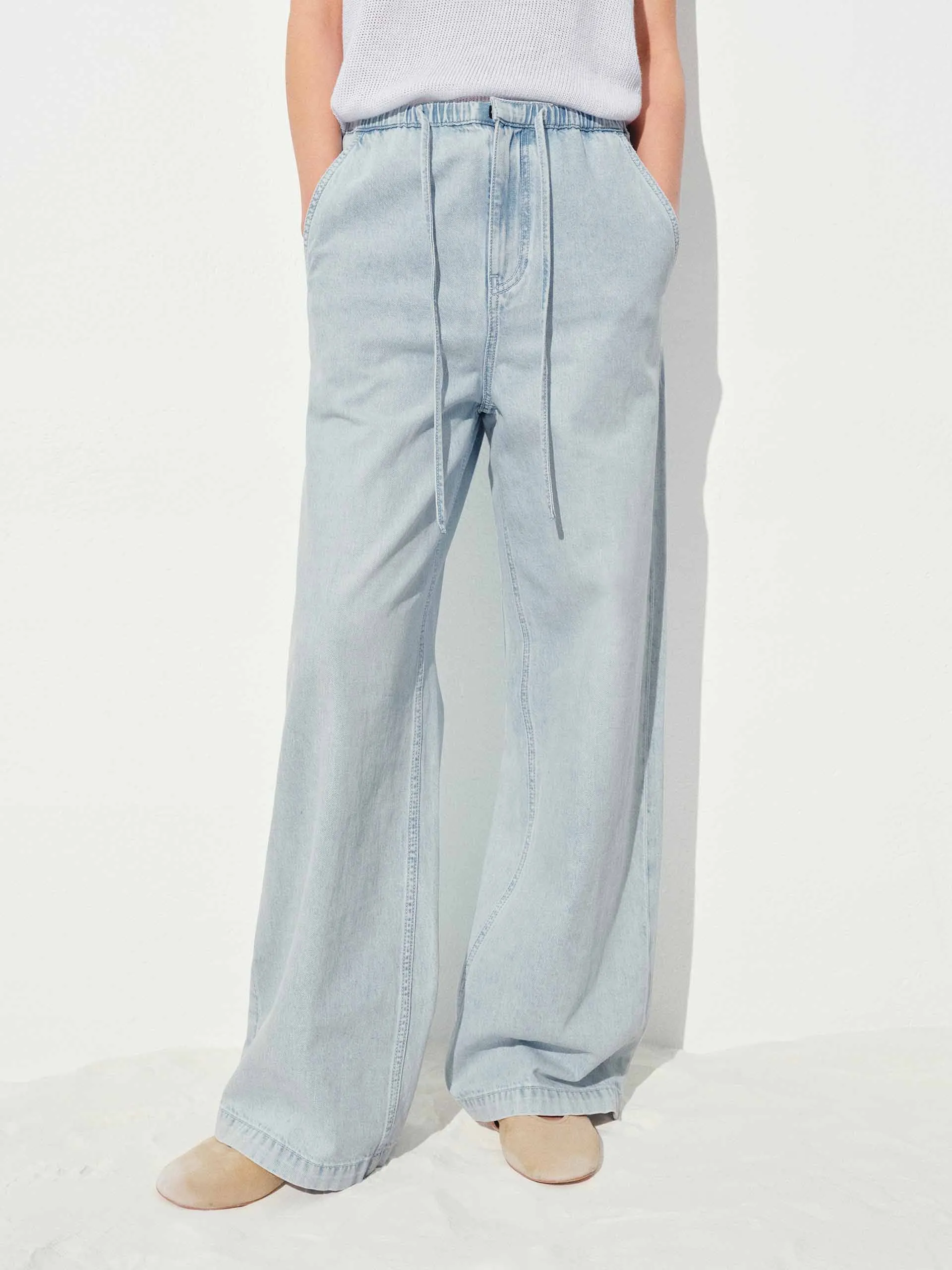Responsible Denim Production Bold Casual Friday Drawstring Straight Jeans
