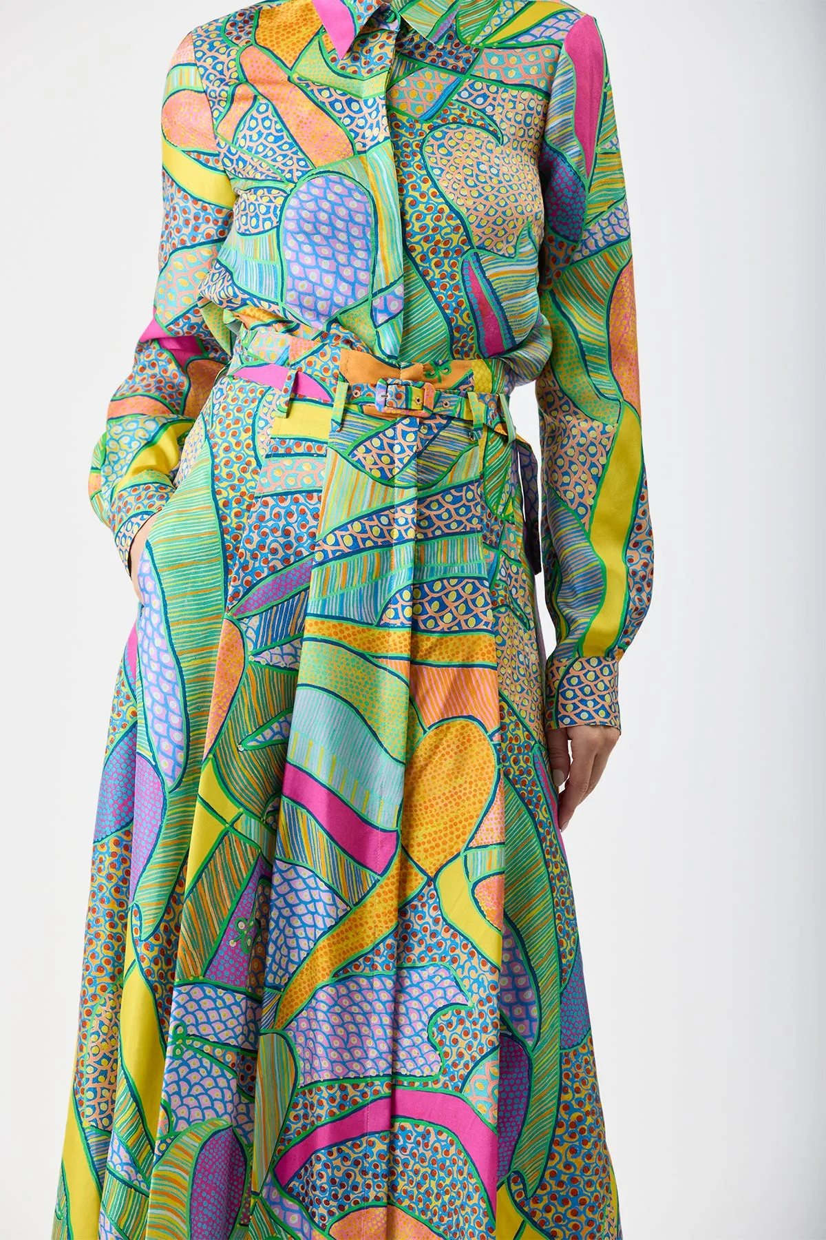 Chill Feel Artistic Influence Dugald Pleated Midi Skirt in Green Multi Printed Silk Twill