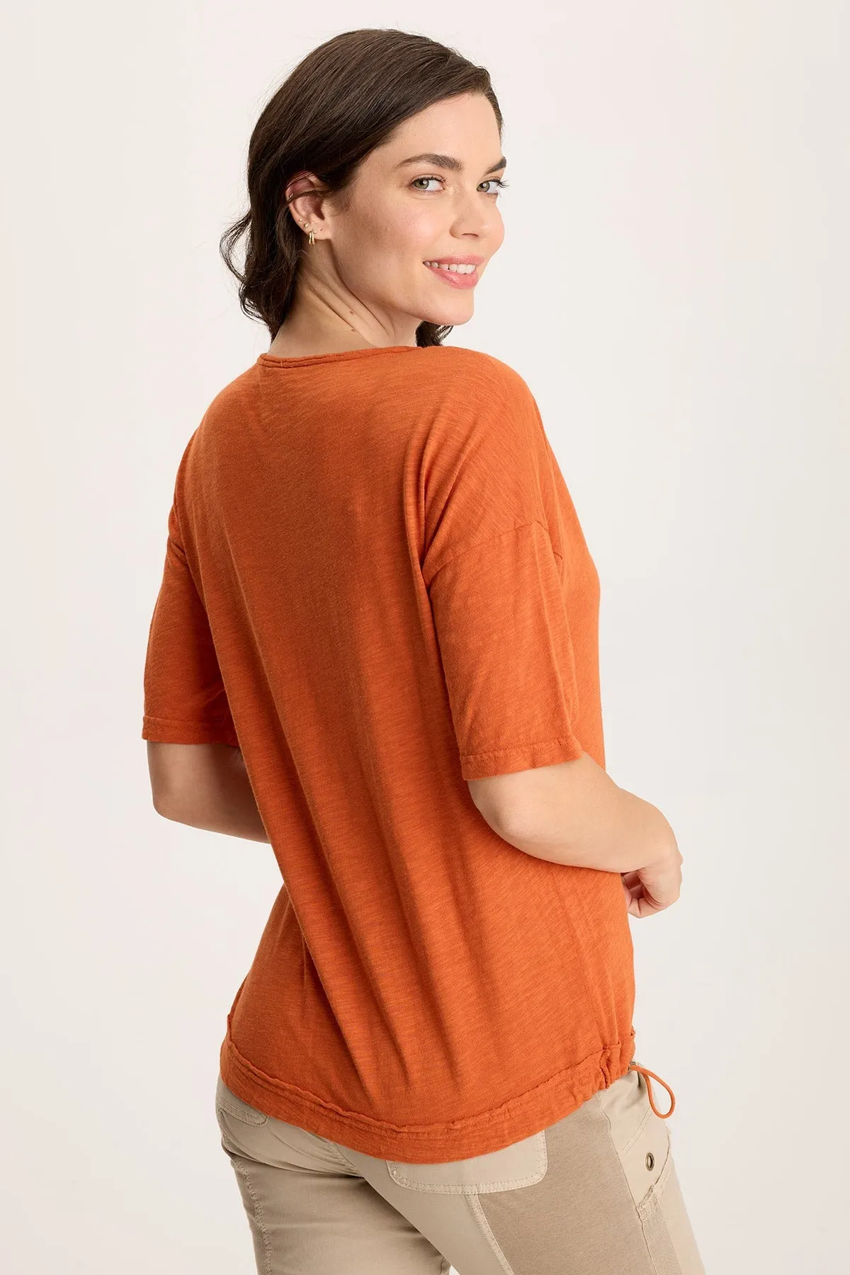 MultiDirectionalFlex Princess Glow Rajni V-Neck Cinchable Hem Tee