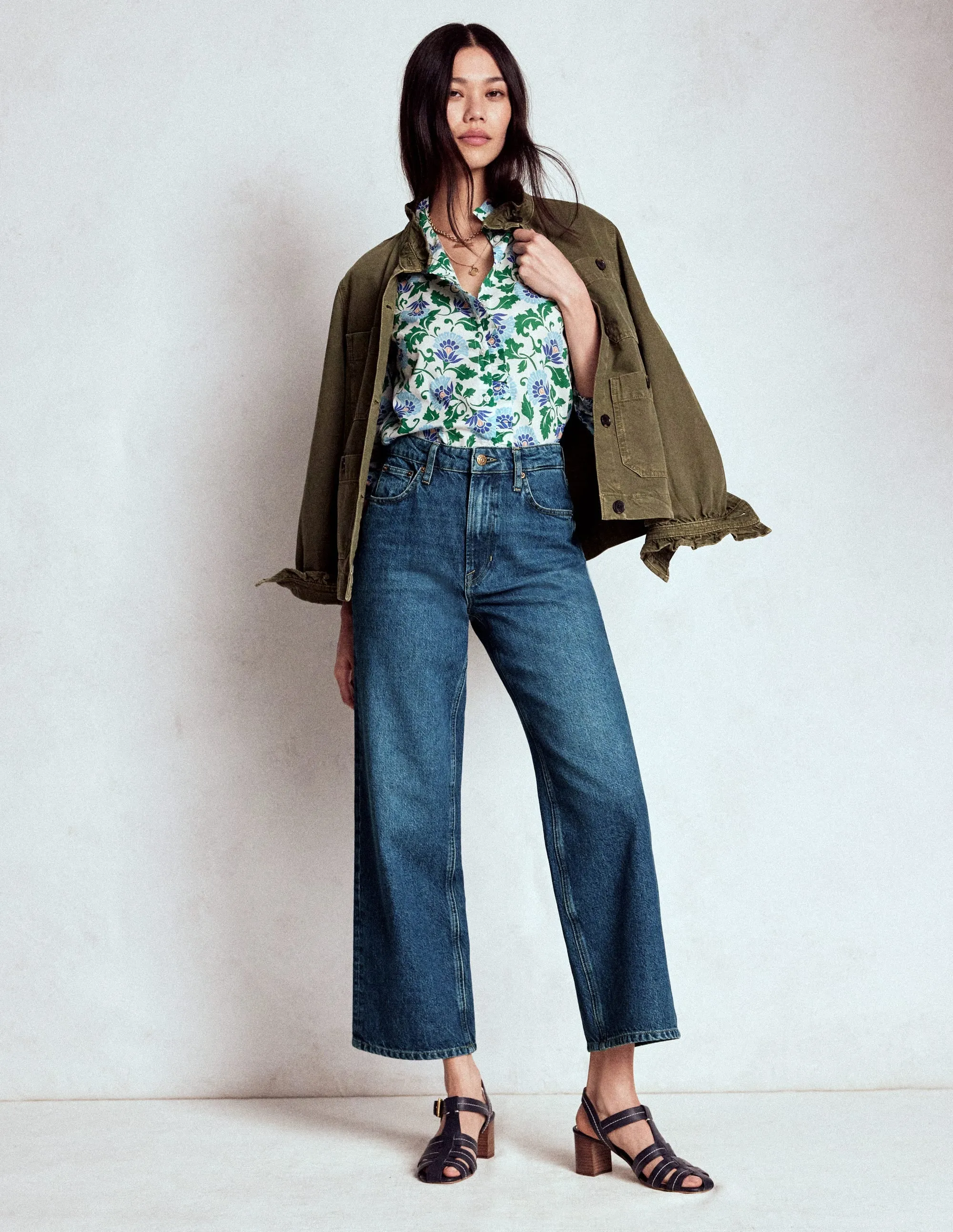 Fit For Every Day Smooth zipper closure High Rise Straight Crop Jeans-Mid Vintage