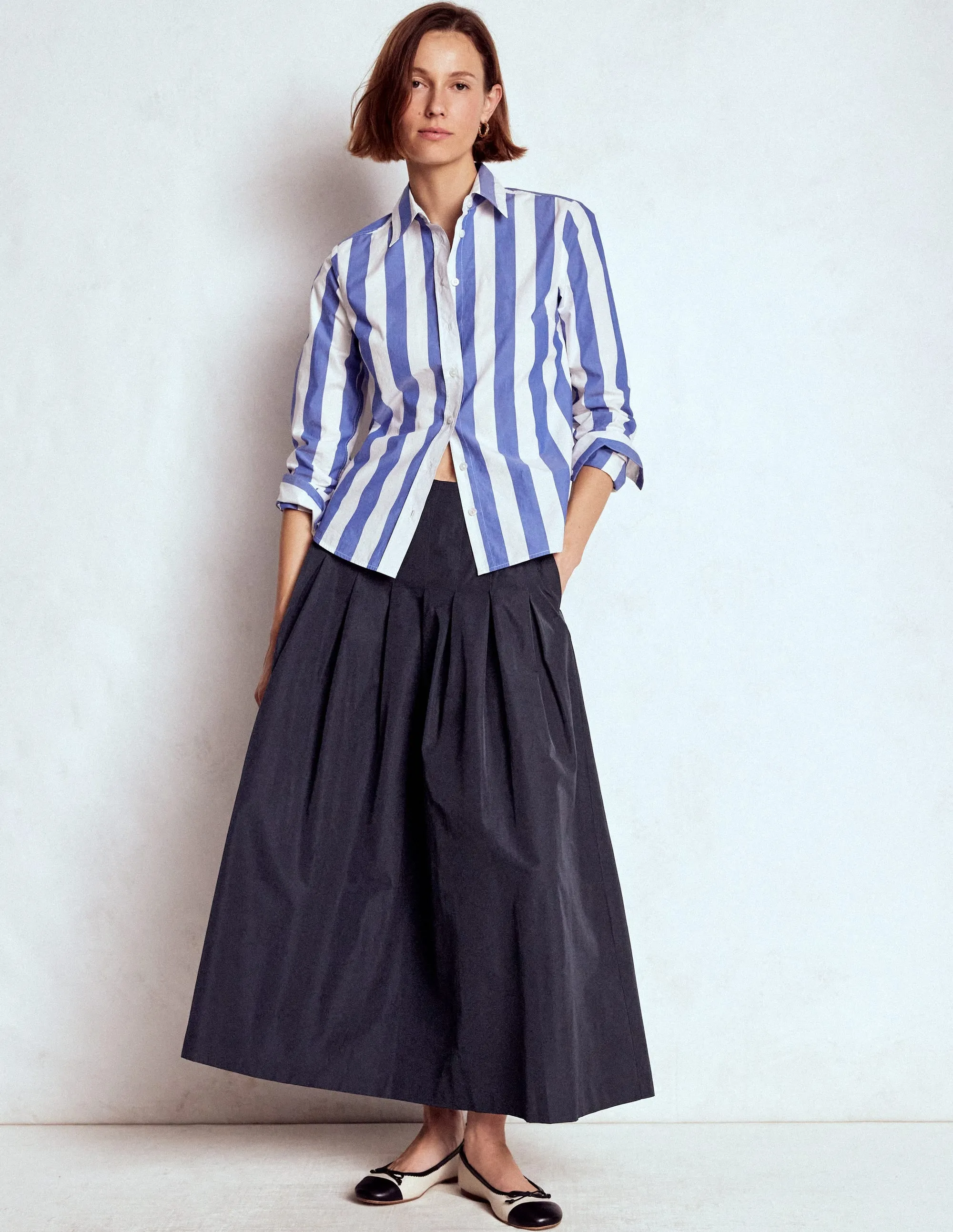 Trend Ready Valentina Taffeta Midi Skirt-Navy