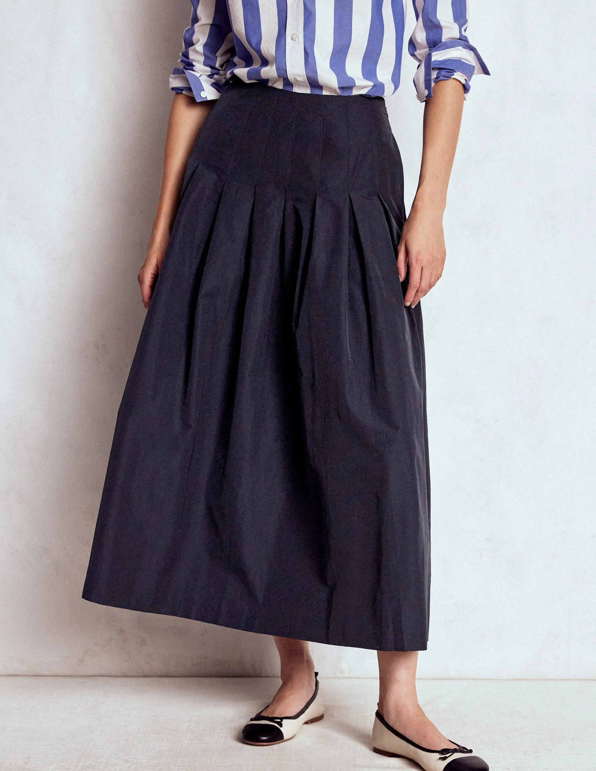 Fit Choice Natural Mood Valentina Taffeta Midi Skirt-Navy