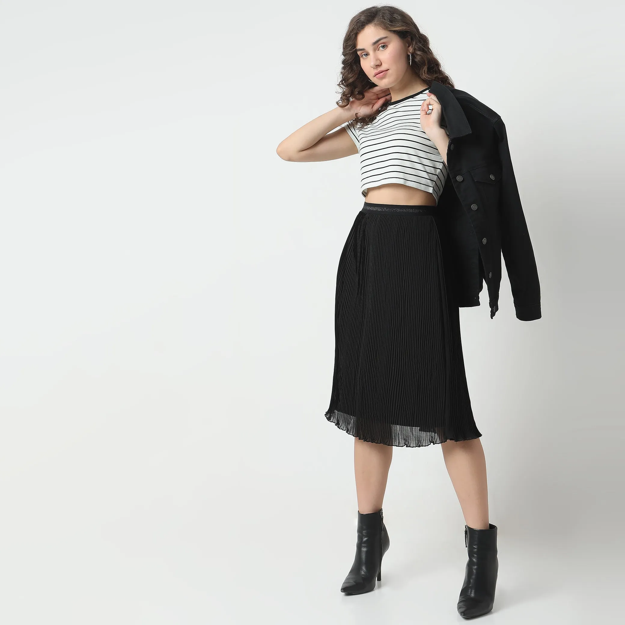 Power Vibe Regular Fit Striped Mid Rise Skirt