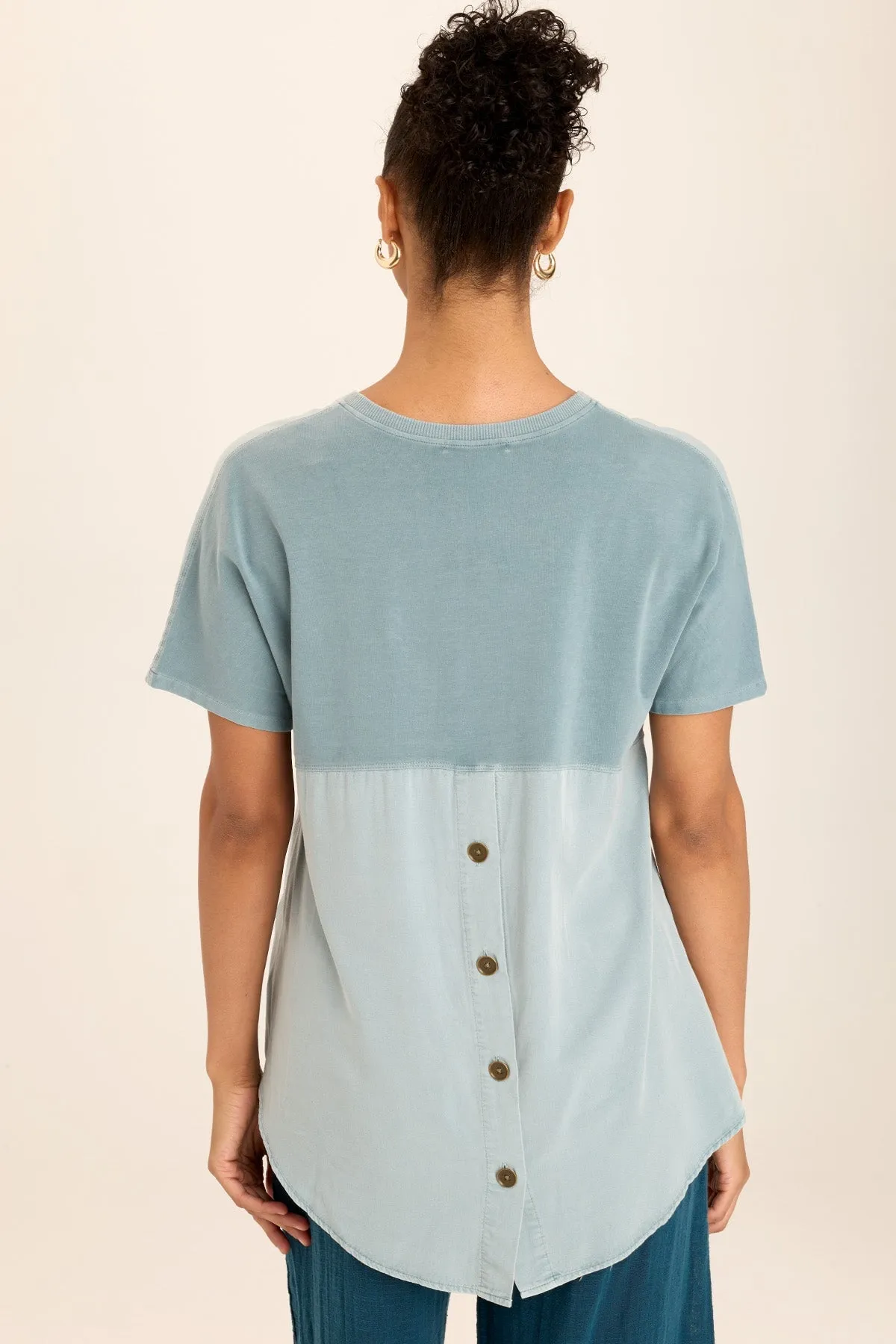Clara Twill/Jersey Relaxed V-Neck Tee Spring Glow