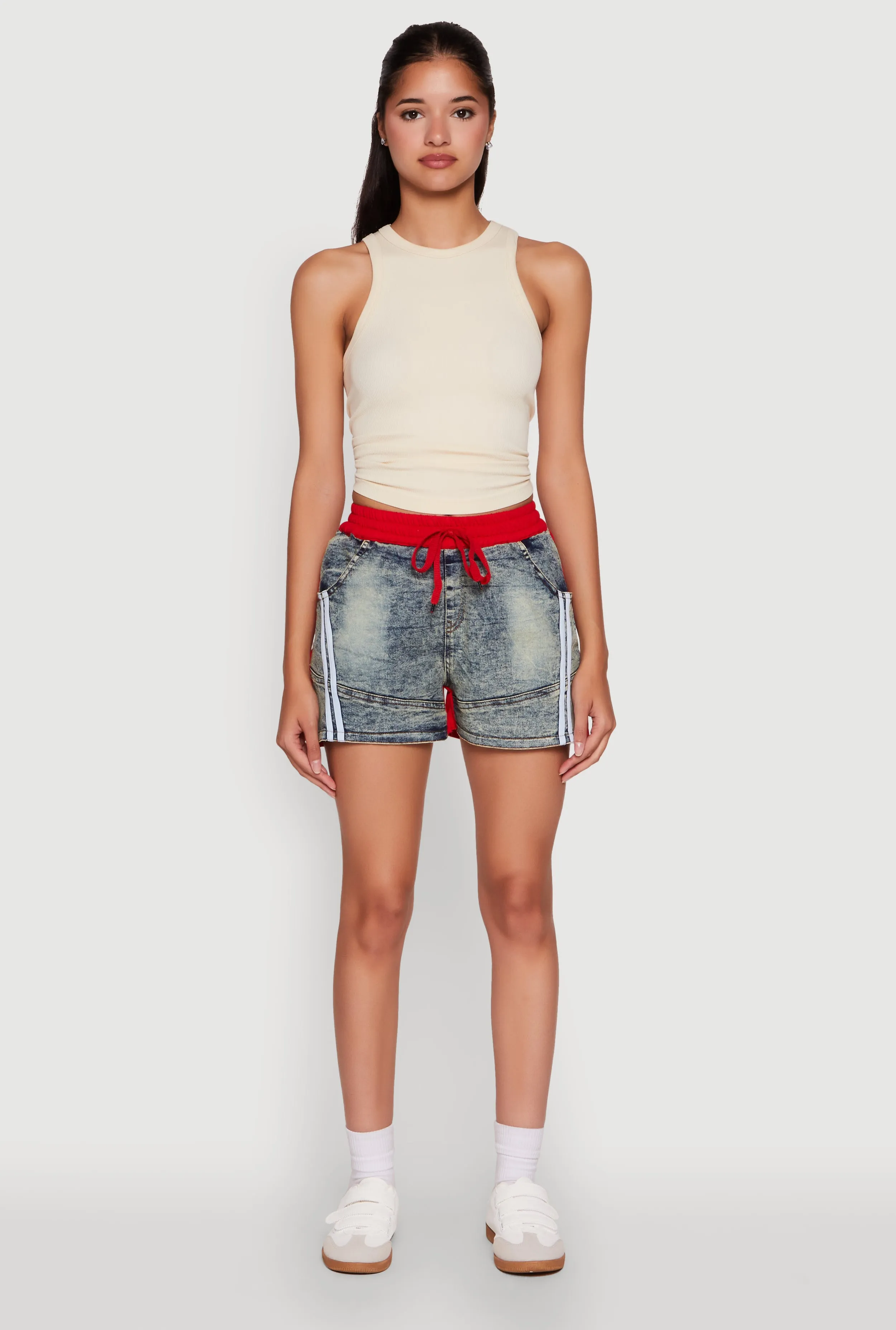 Trendy High Waisted Contrast Trim Sweatshorts Fade Resistant Dye
