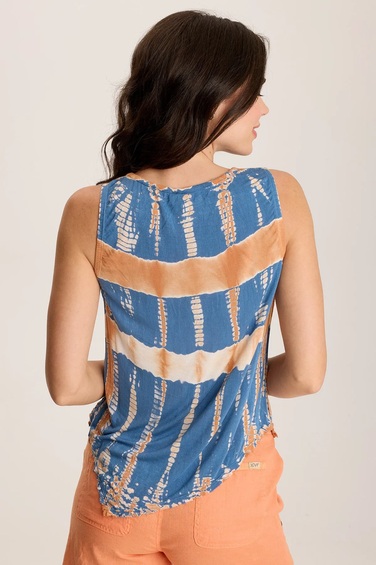 Leka High-Boatneck Tank Focus Fit Planet Care
