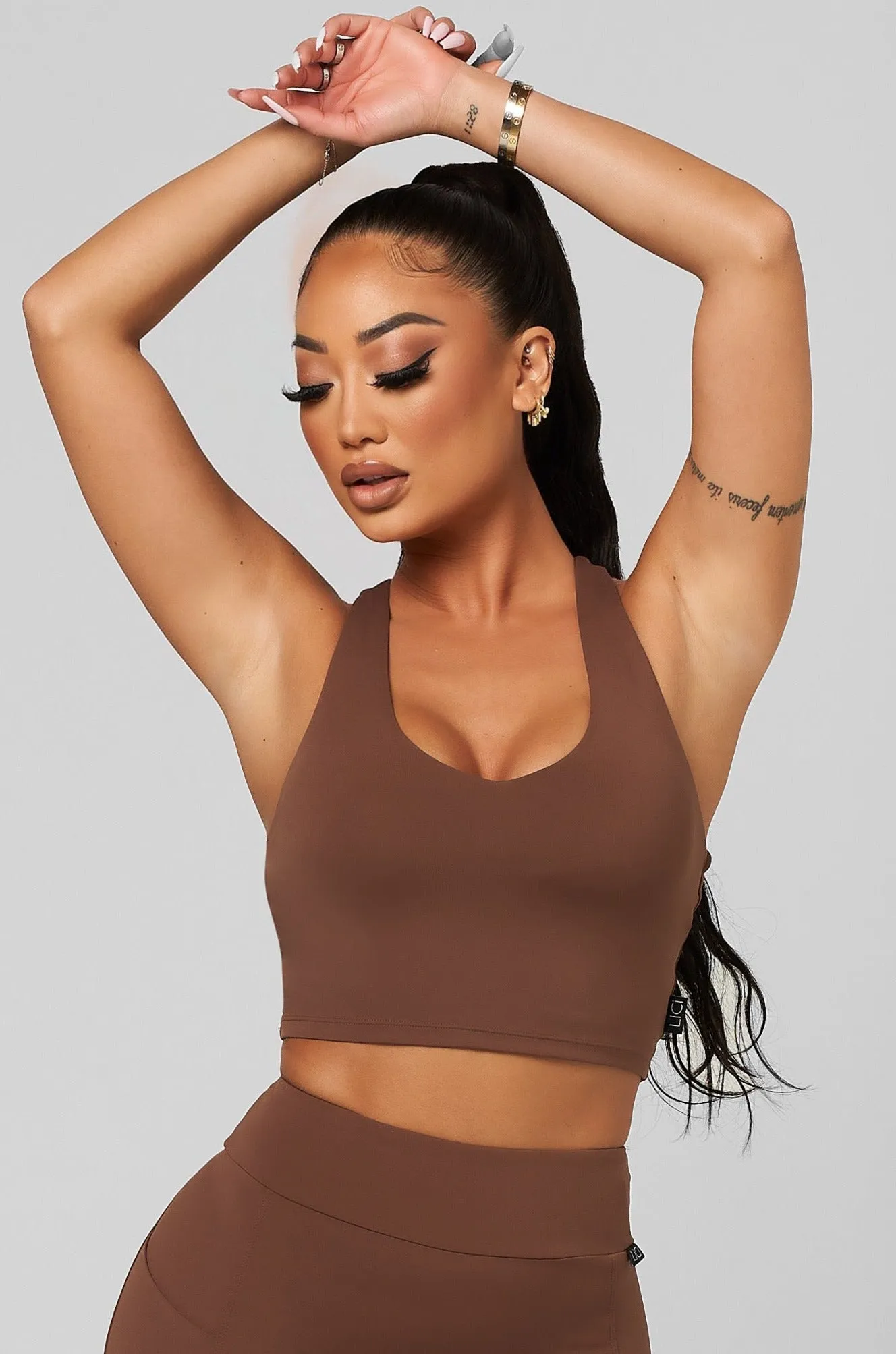 Quiet Core DoubleLayered Fabric Cinnamon Built-In V-Tank Crop Top