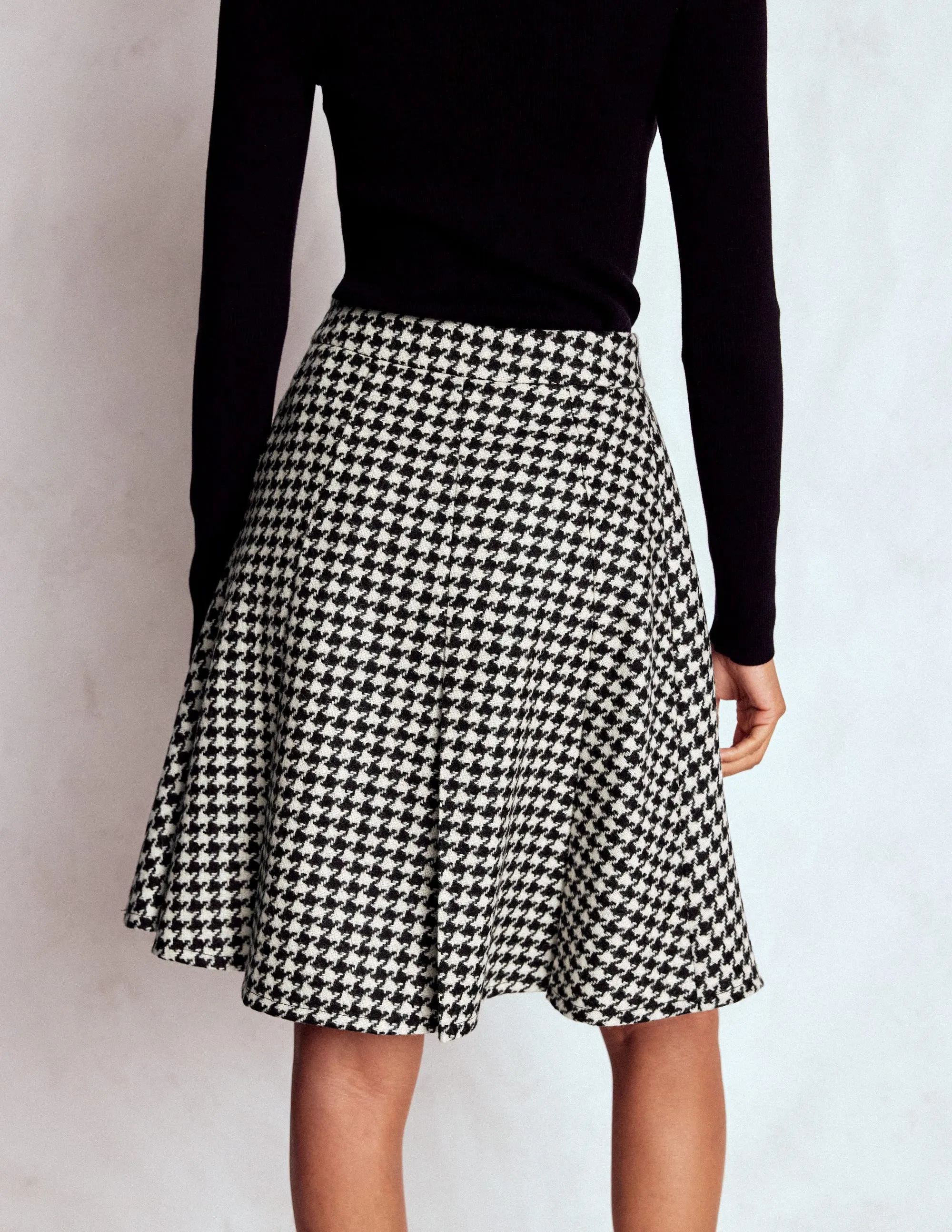 Flippy Wool Skirt-Black Dogstooth birthday party