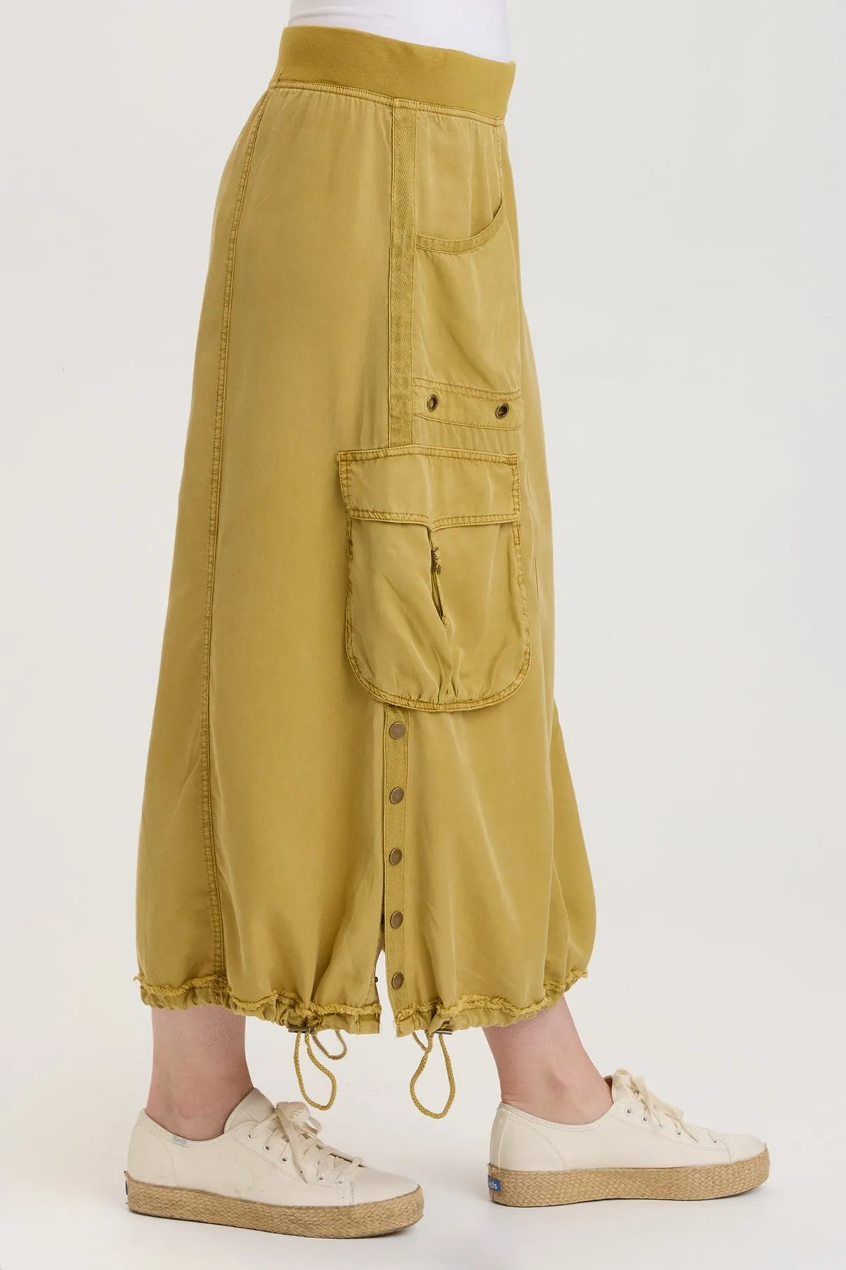 Quiet Core Leslyn Skirt