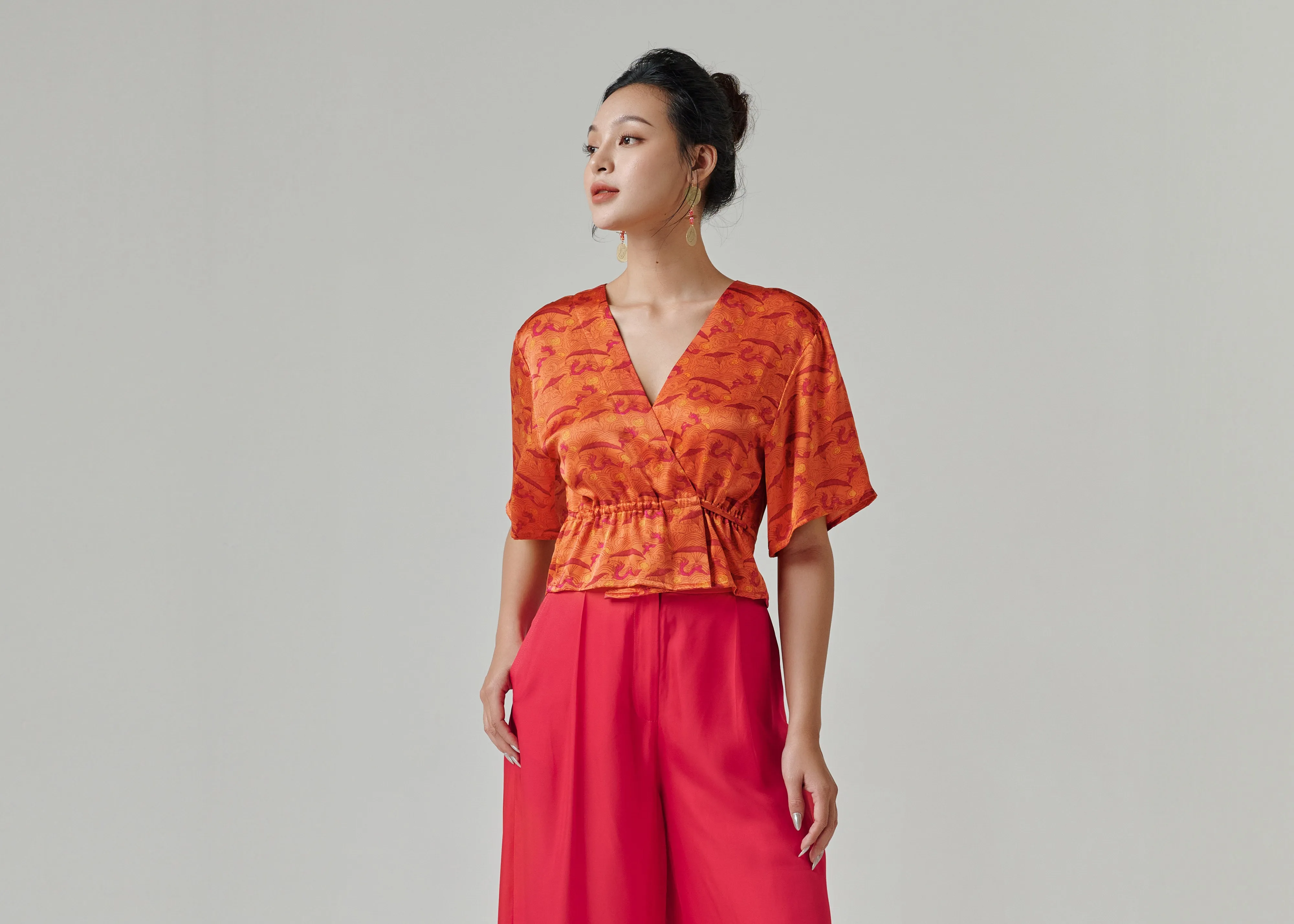 MoistureManagement Technology Seamless Design SUNBIRD - CORAL MURMUR