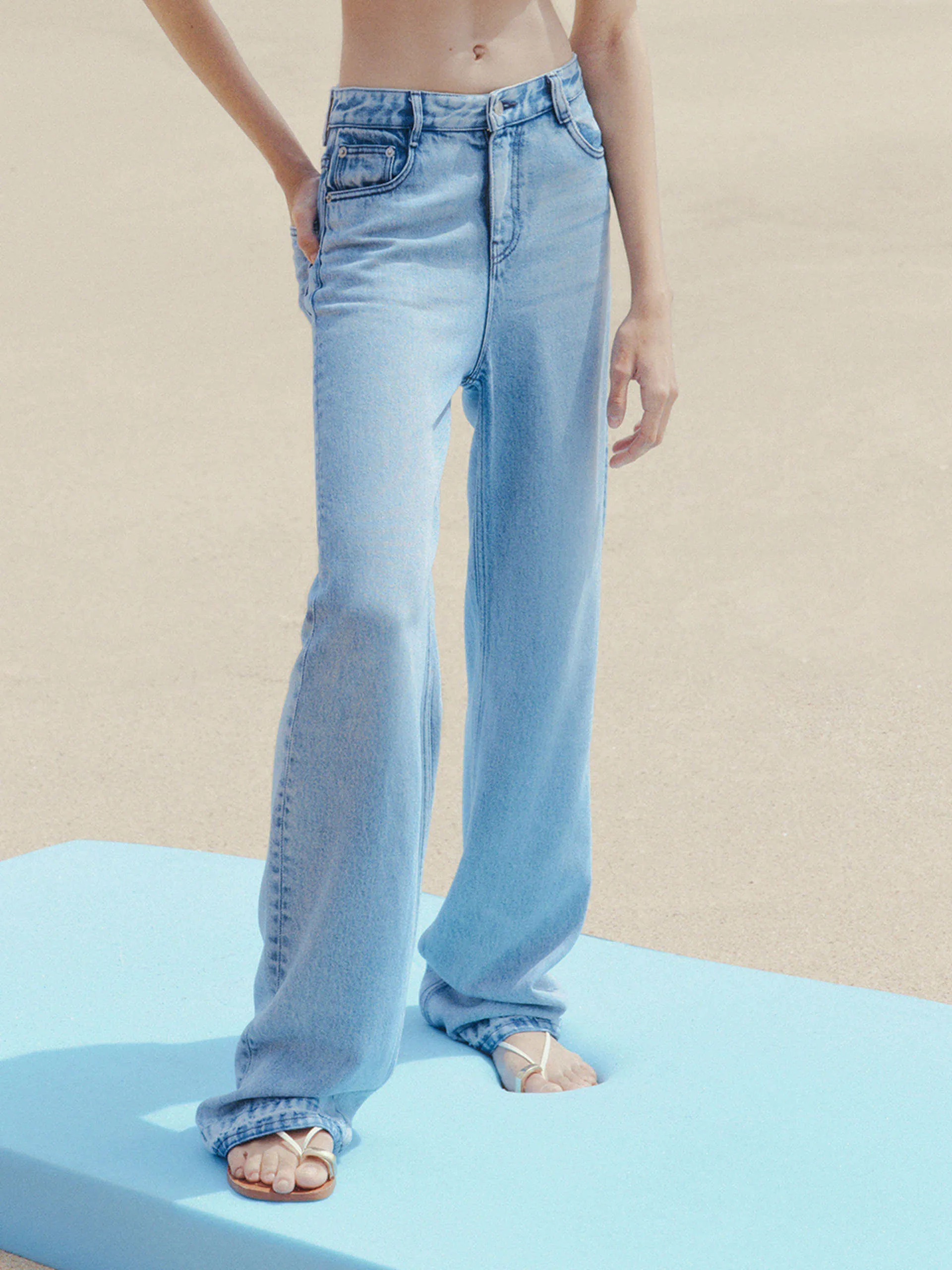 Full Length Straight Jeans Sustainable Denim Production Body Friendly