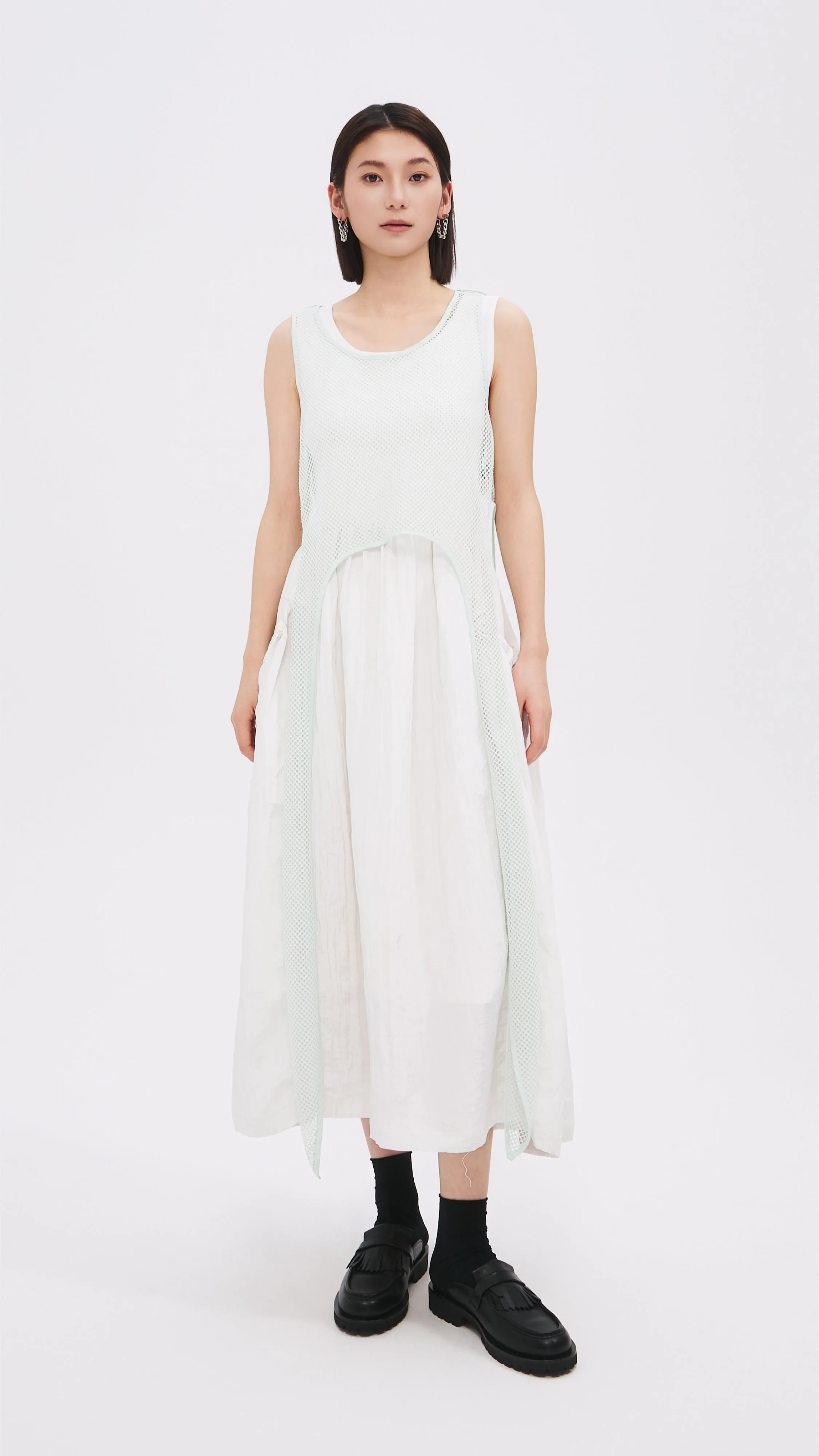 Travel Proof Vacation Mood Nylon Patch Knit Dress