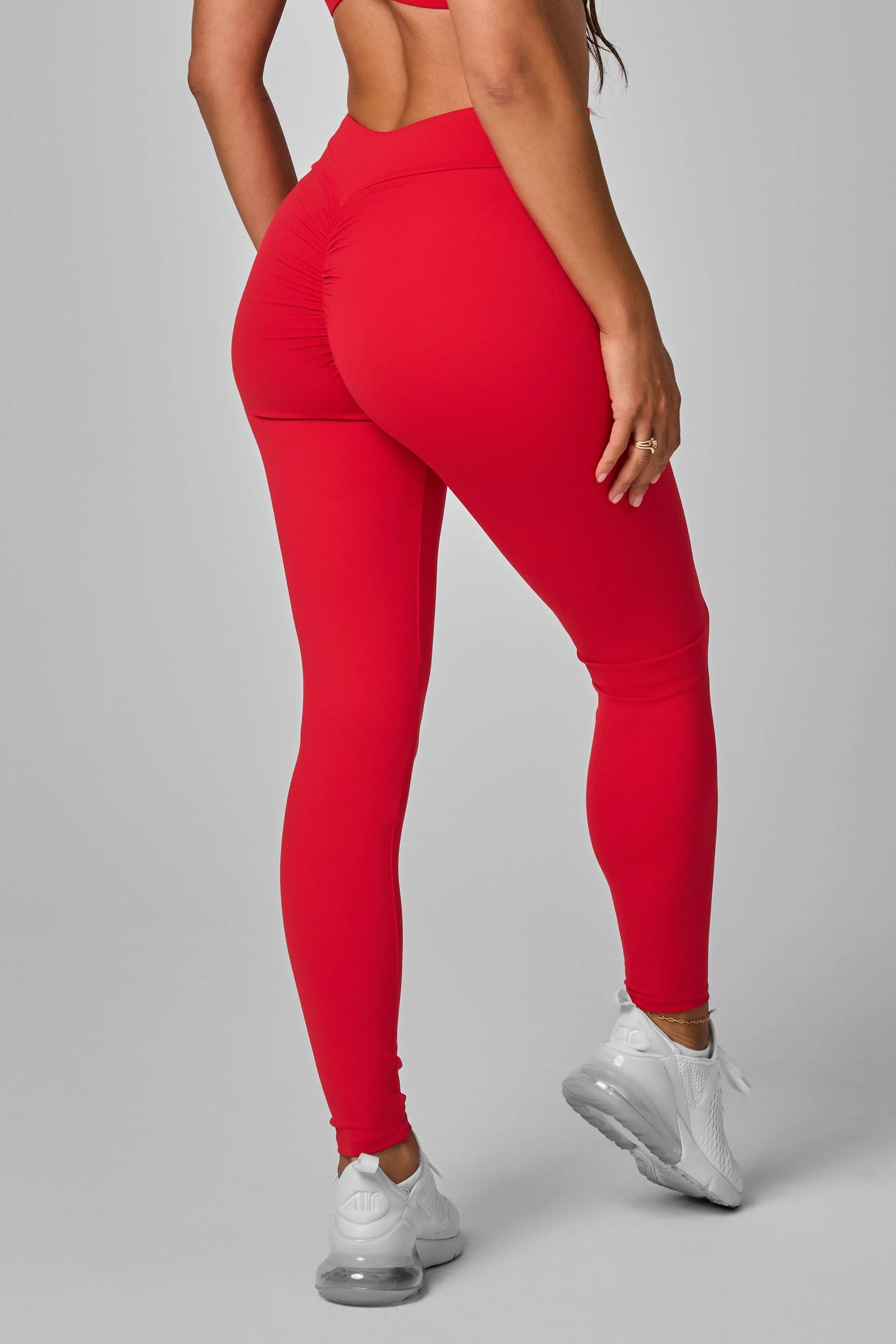 Vixen High Waist Scrunch Legging QuickDryTech