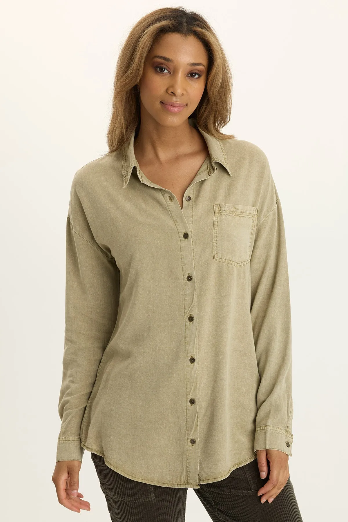 Dusten Lightweight Oversize Button-Up Cloud Core