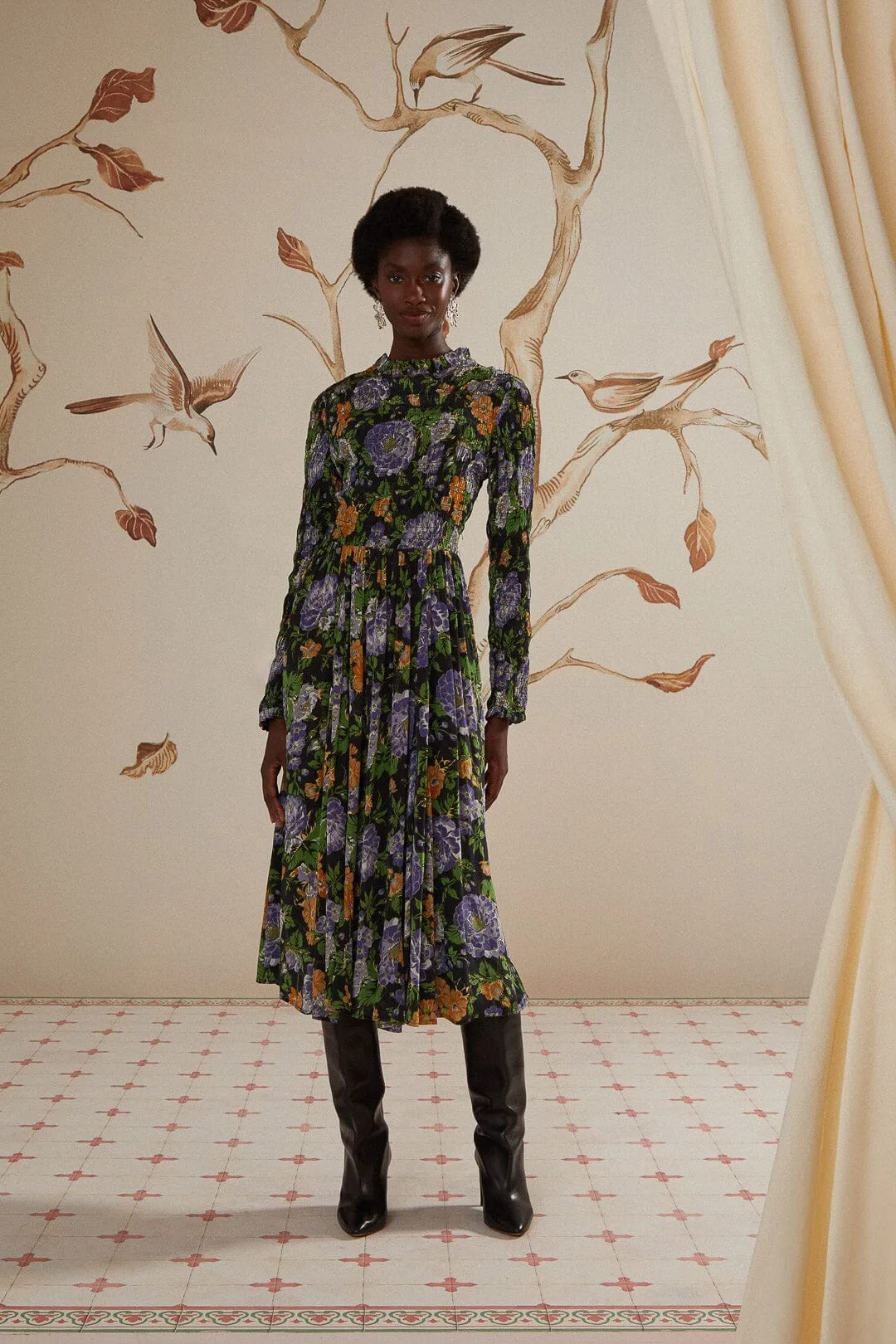 Chorus Night Black Capri Floral Midi Dress Long Sleeve