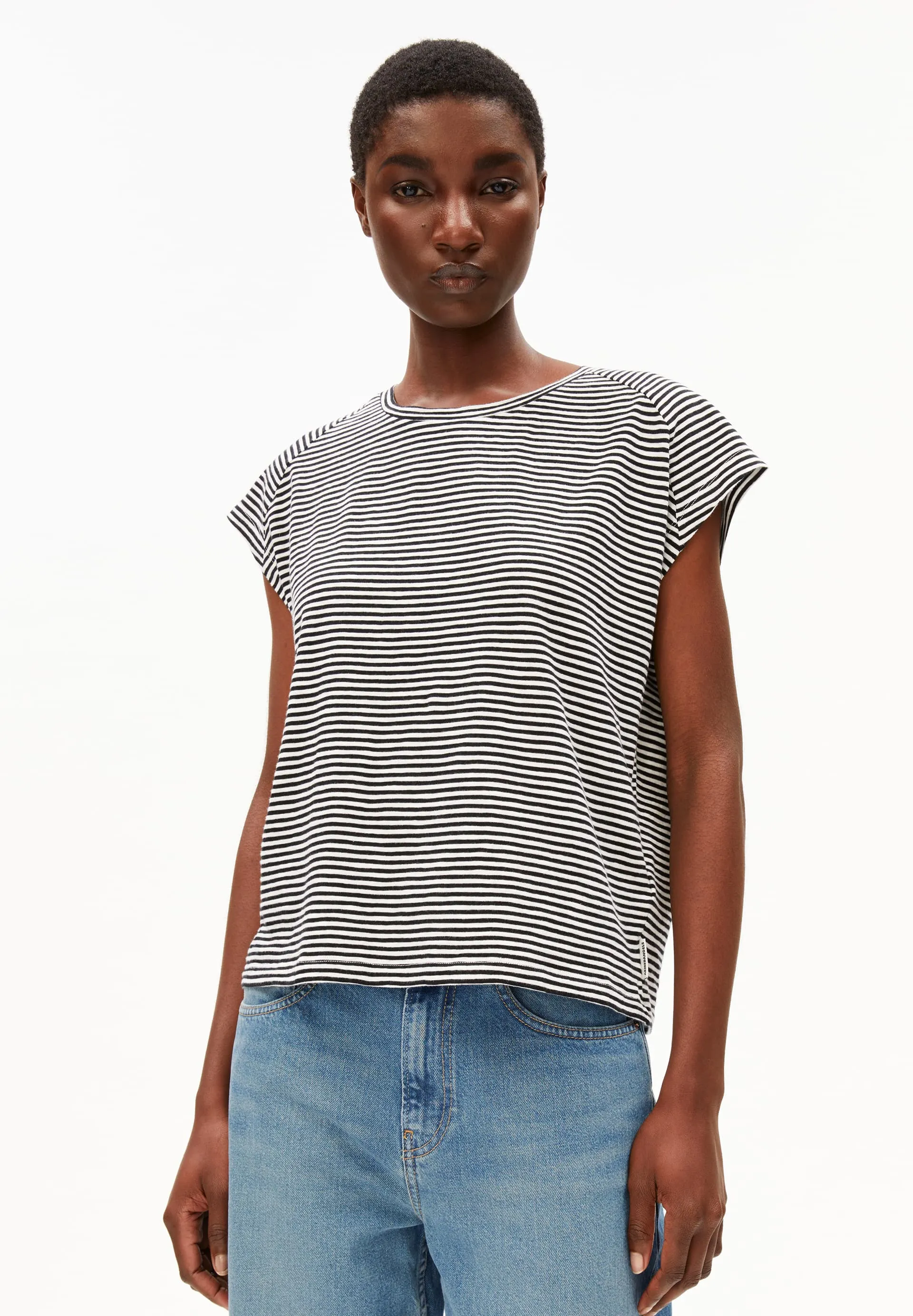 Oneliaa Lovely Stripes T-Shirt ReflectiveDetails