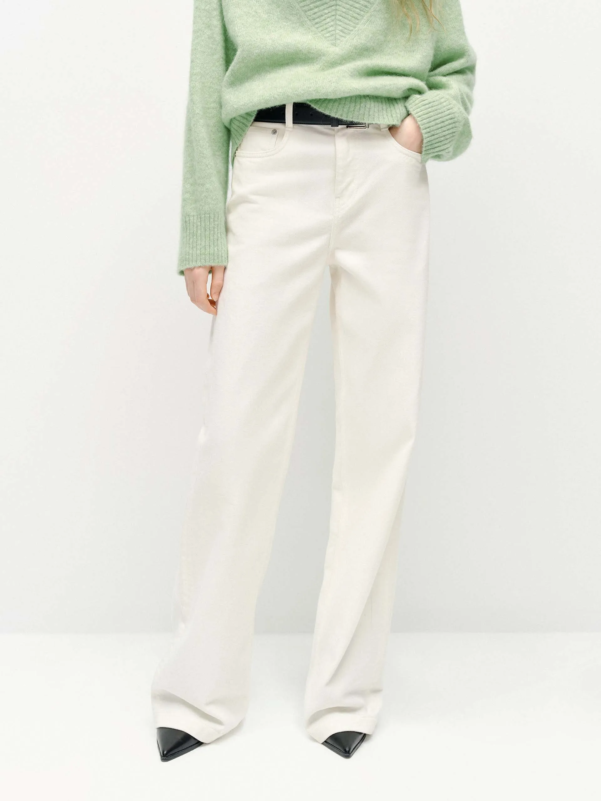 Active Days Relaxed White Straight Jeans