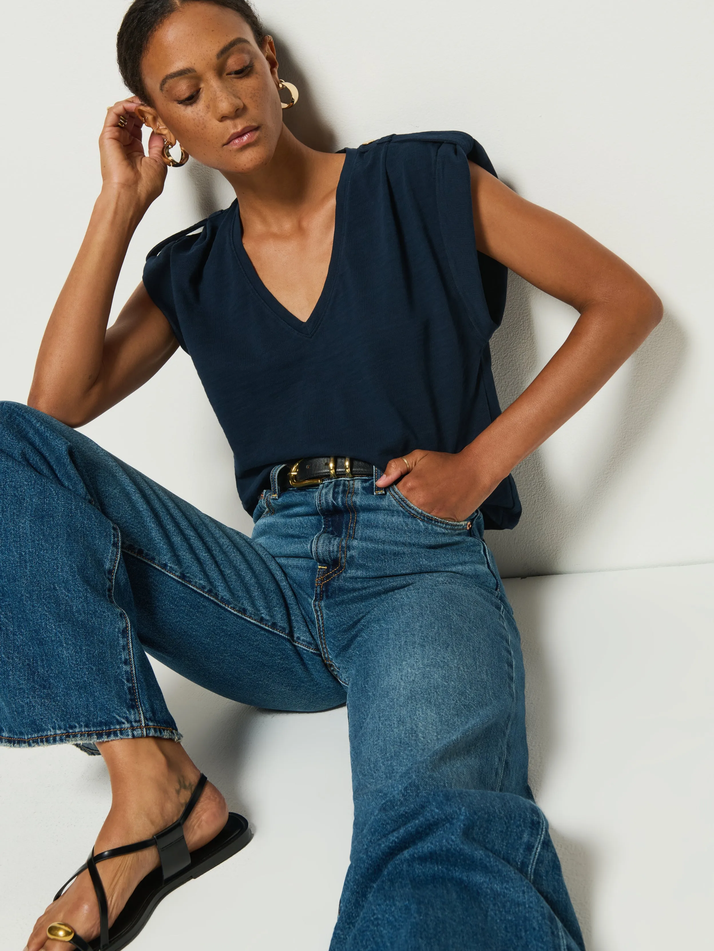 Cooper V-Neck Tank Tale Core