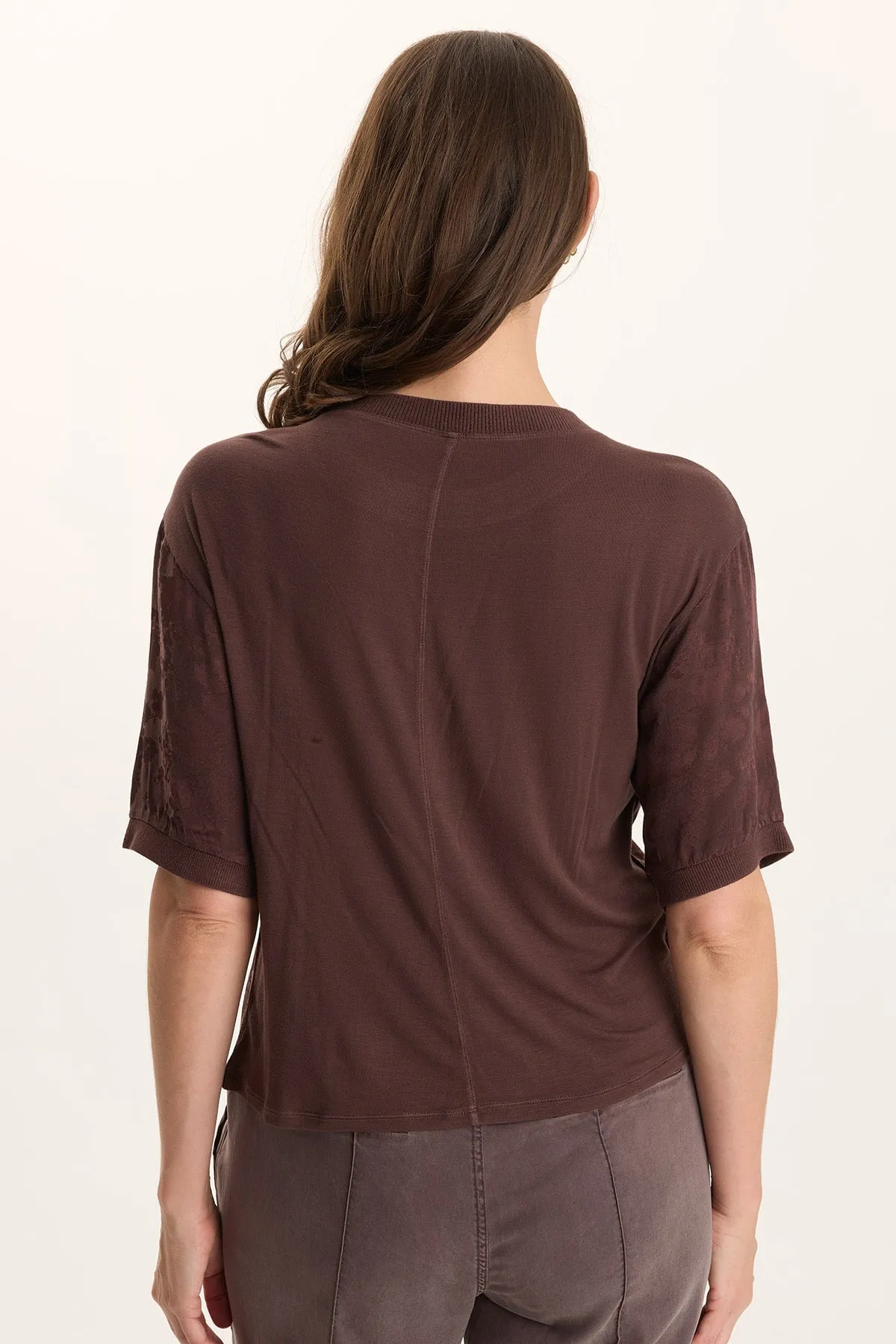 Chelan Textured Satin Casual Fit Top Recycle Glow