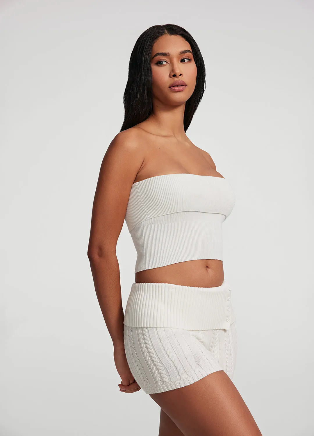 Athletic Vibe Wrinkle-Resistant Cable Knit Micro Shorts