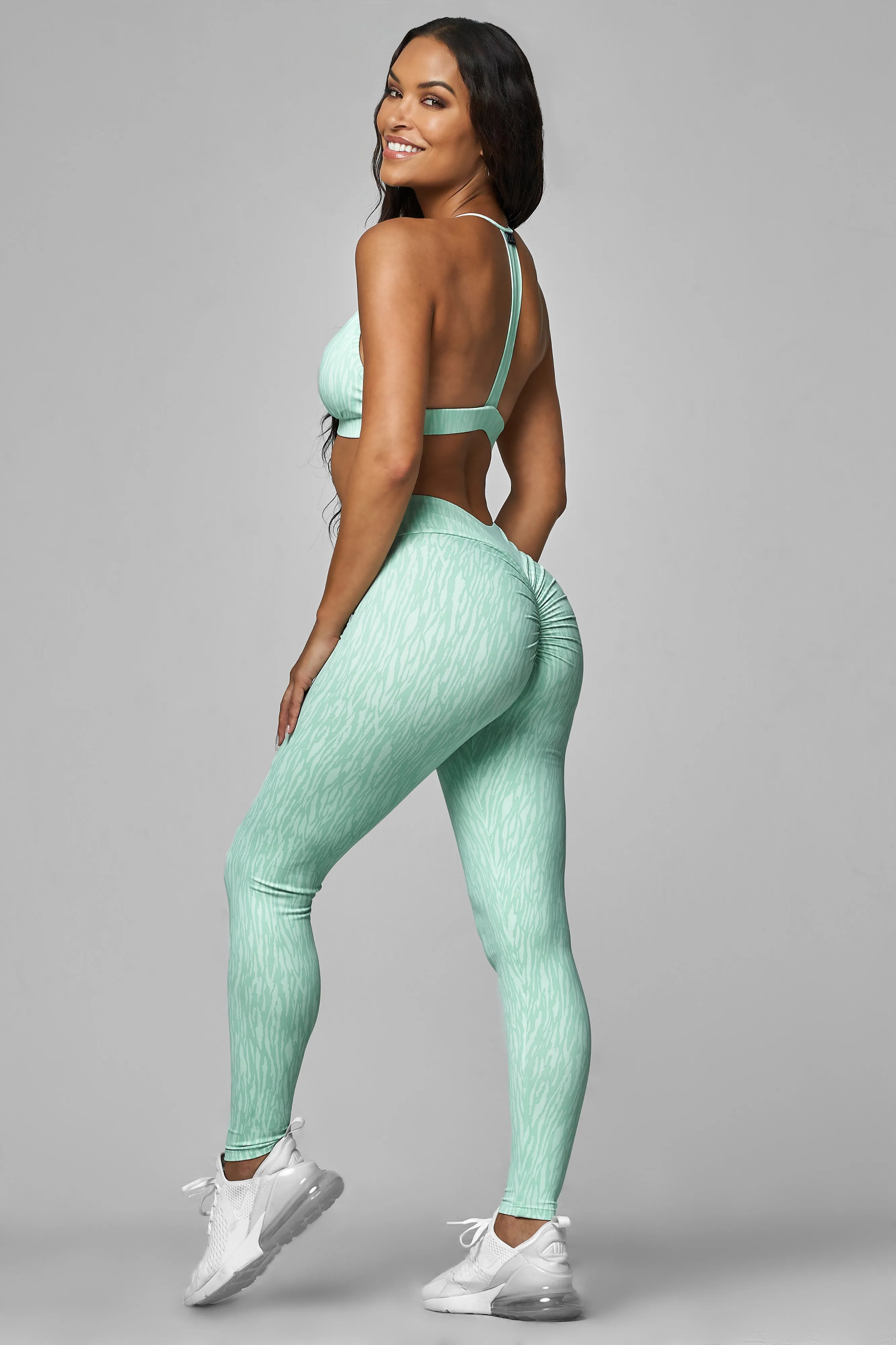 Mint Zebra V-Cut Scrunch Legging DurableWeave CompactPackability
