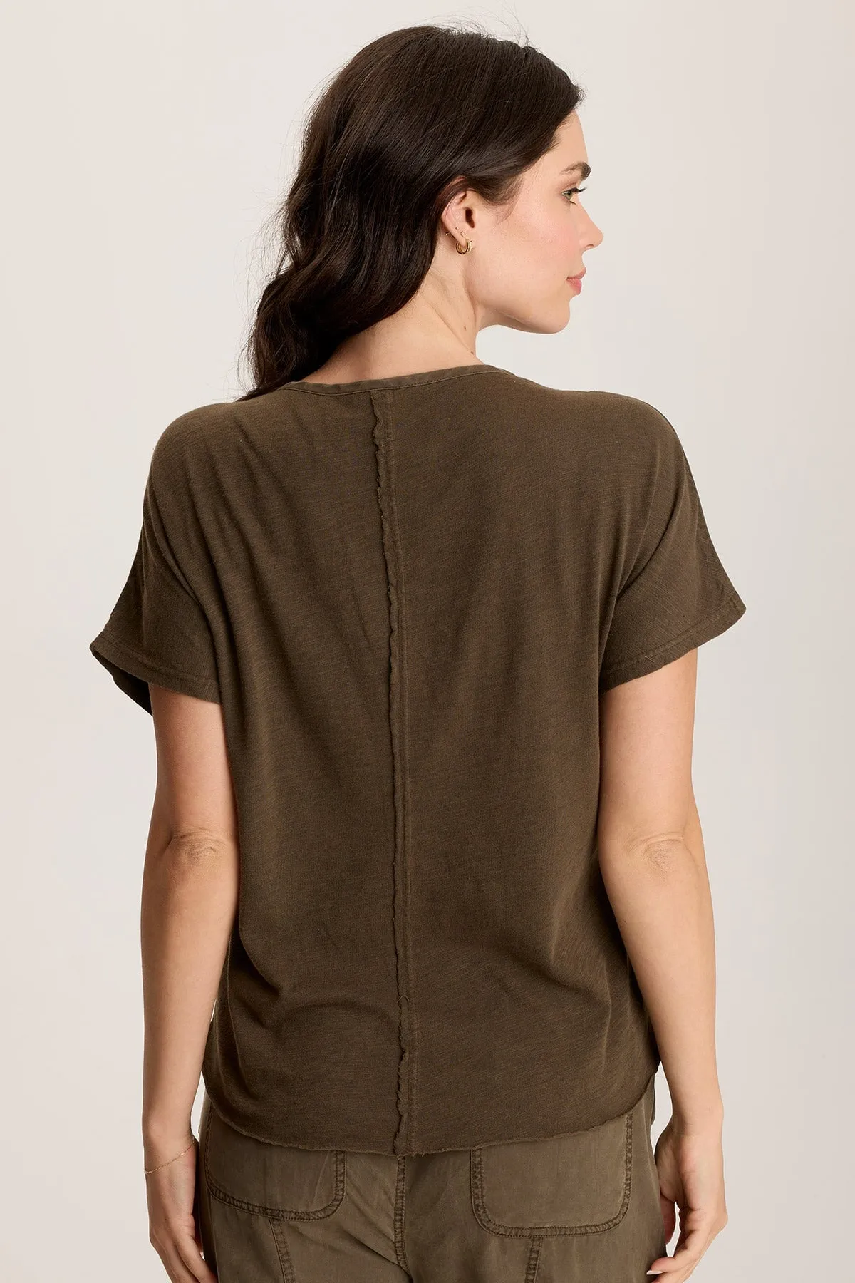 Werner Twill Ruched Cord Relaxed V-Neck Tee FrictionResistantFabric