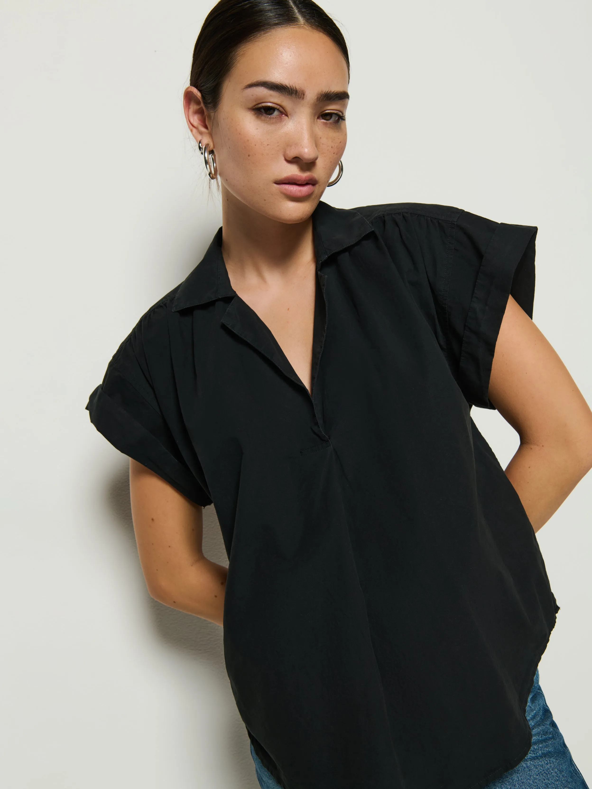 Elliot Shirt HighCollar Style