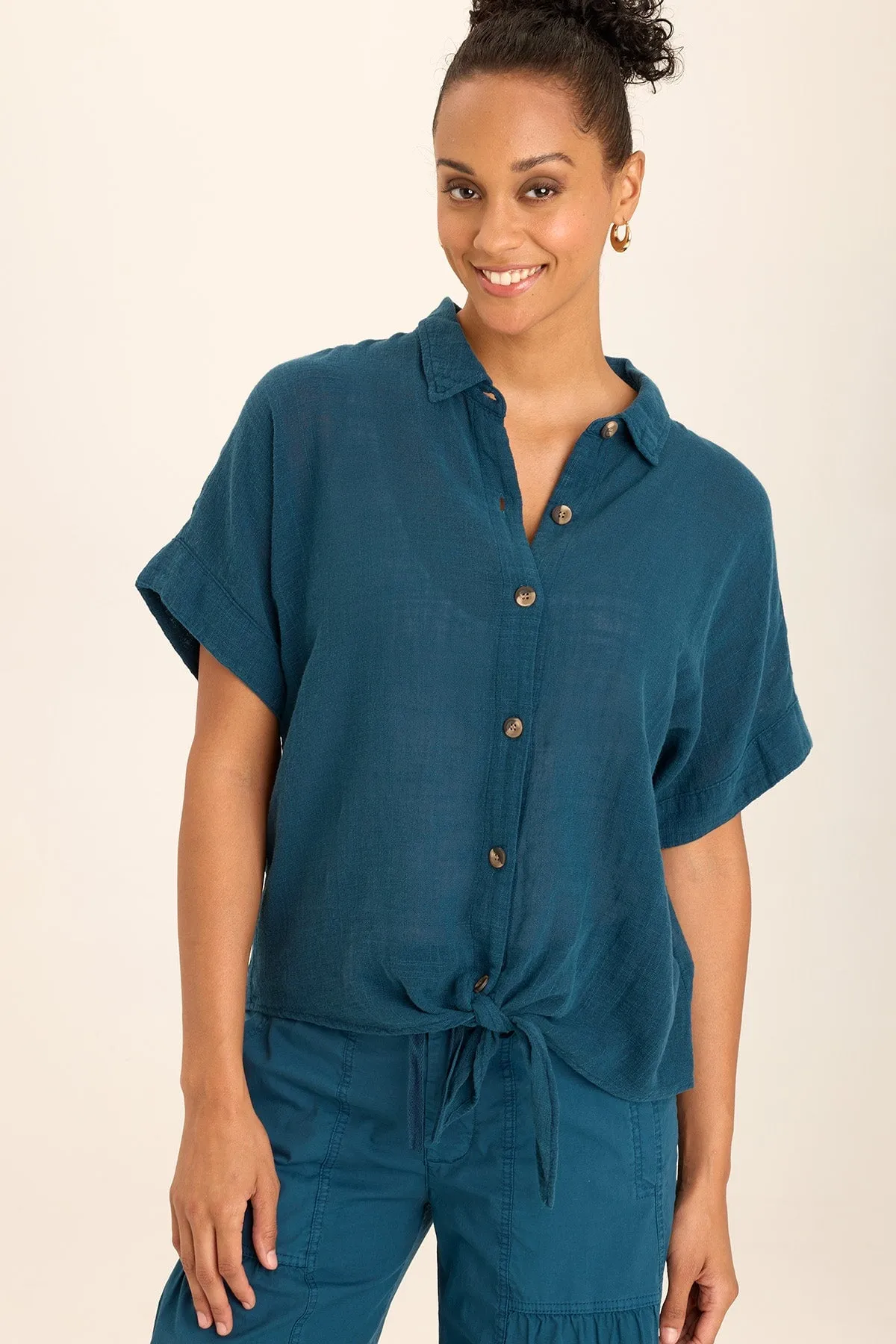 Elite Vibe Teagan Gauze Tie-Front Tortioiseshell Button-Up